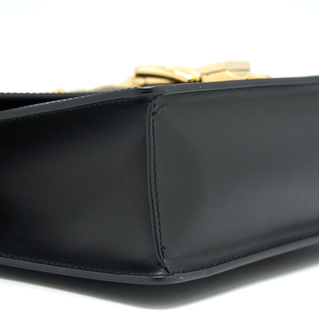 GUCCI SMALL SYLVIE SHOULDER BAG BLACK