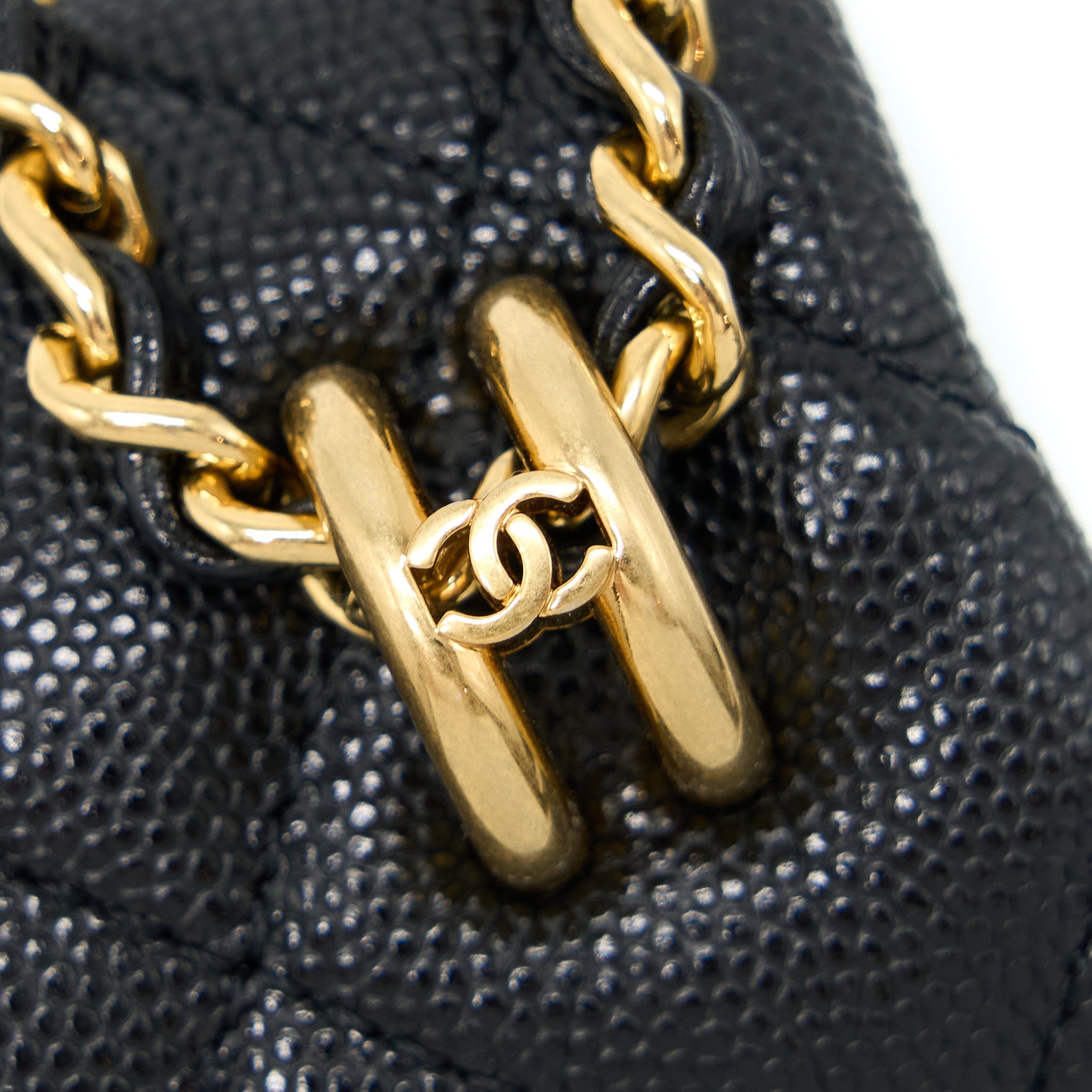 CHANEL 22K COCO FIRST FLAP BAG GRAINED CALFSKIN BLACK GHW(MICROCHIP)
