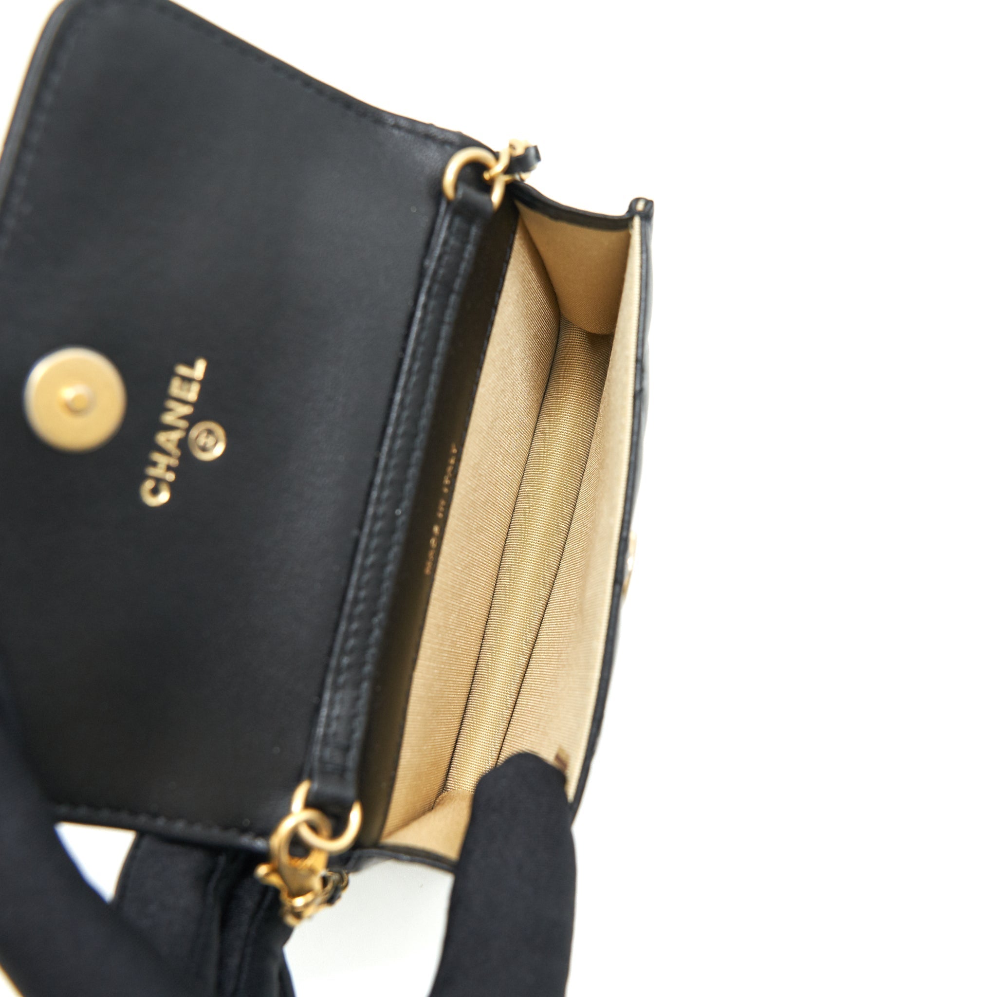 CHANEL PEARL CRUSH MINI BELT COINS PURSE/ CARD HOLDER BLACK GHW