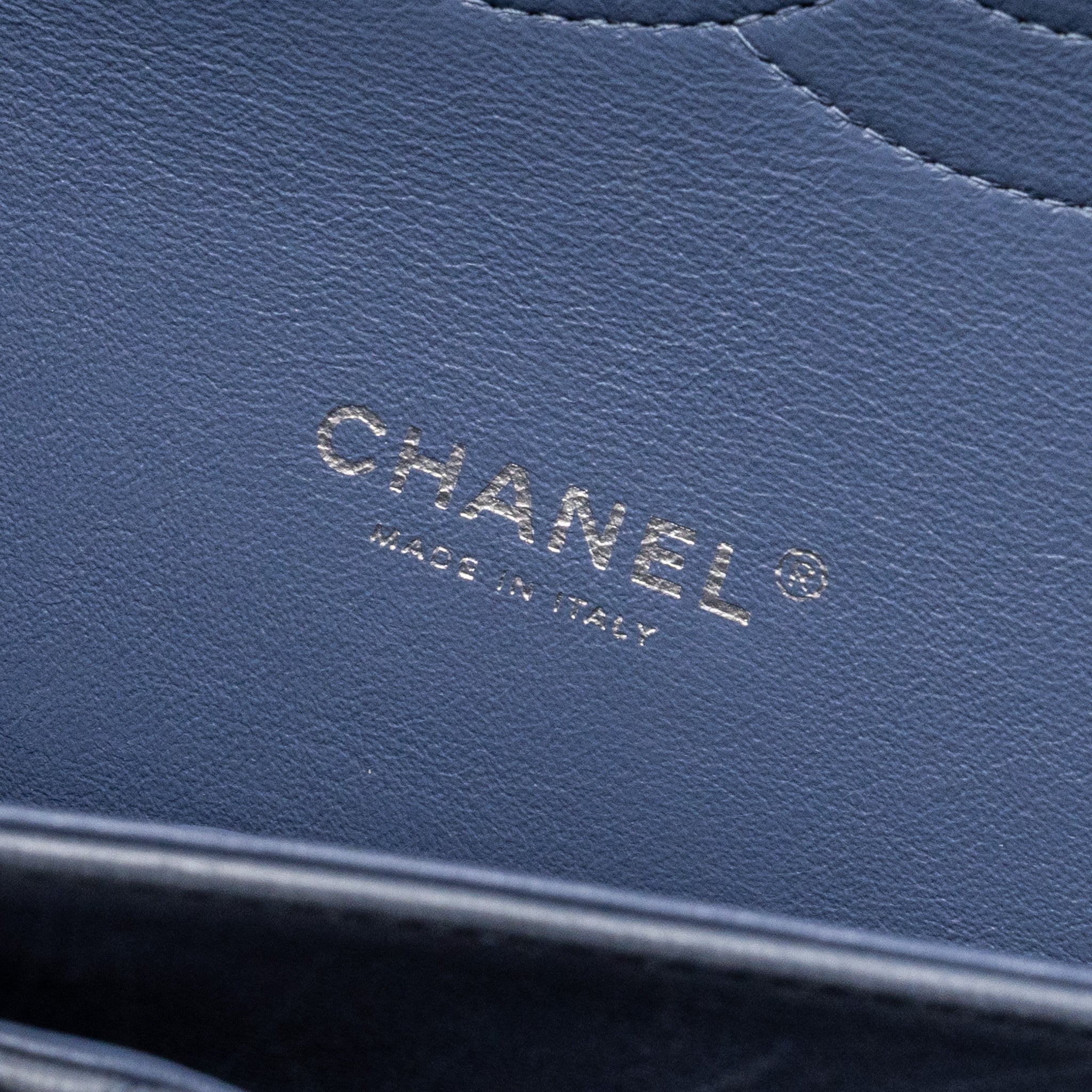 CHANEL MAXI CLASSIC DOUBLE FLAP BAG LAMBSKIN LAVENDER BLUE SHW