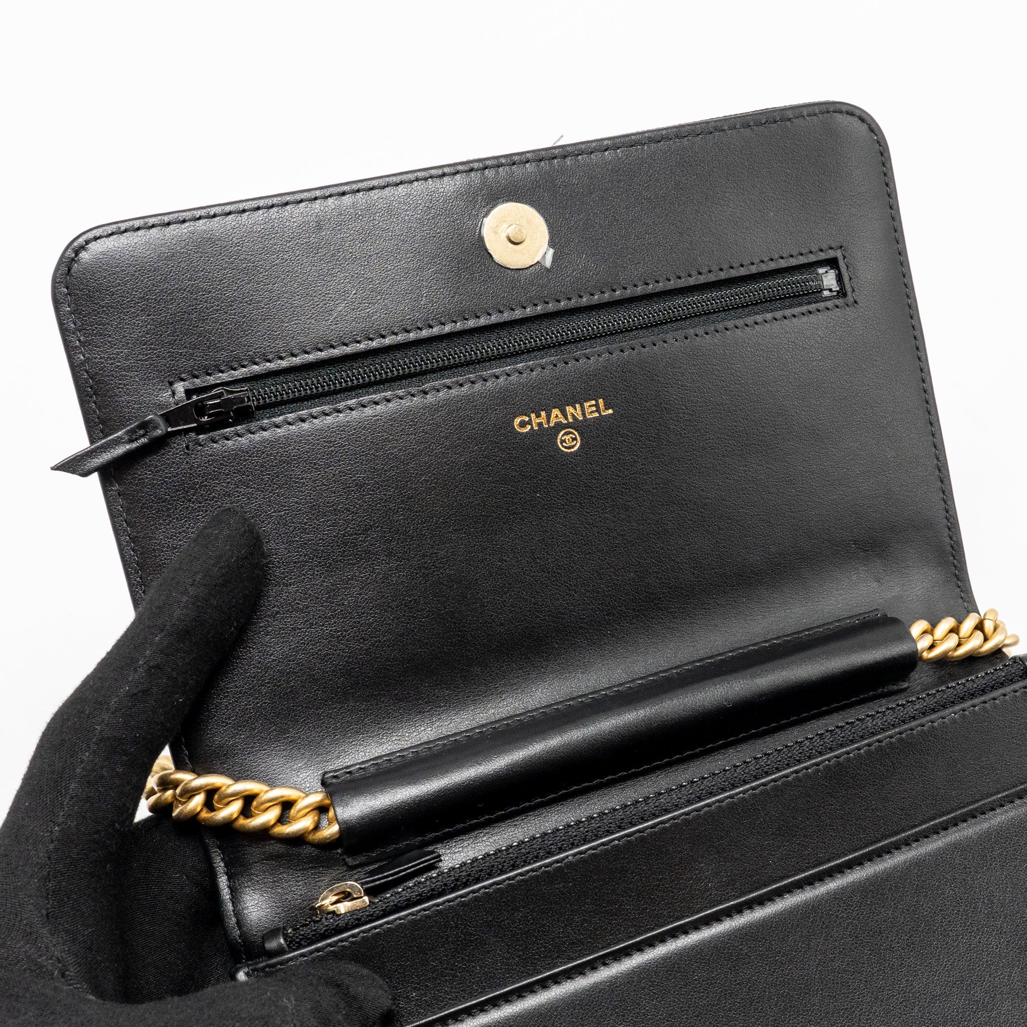 CHANEL BOY WALLET ON CHAIN CAVIAR BLACK GHW (MICROCHIP)