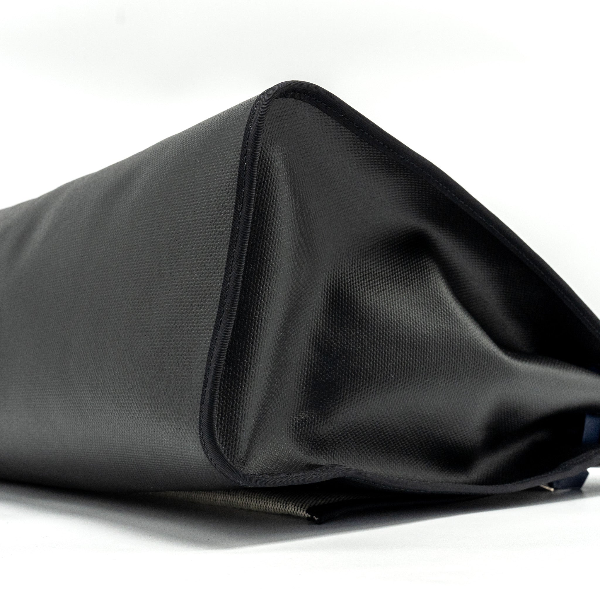 HERMES HERBAG ZIP 39 BAG BERLINE CANVAS/LEATHER BLACK/BLUE SHW