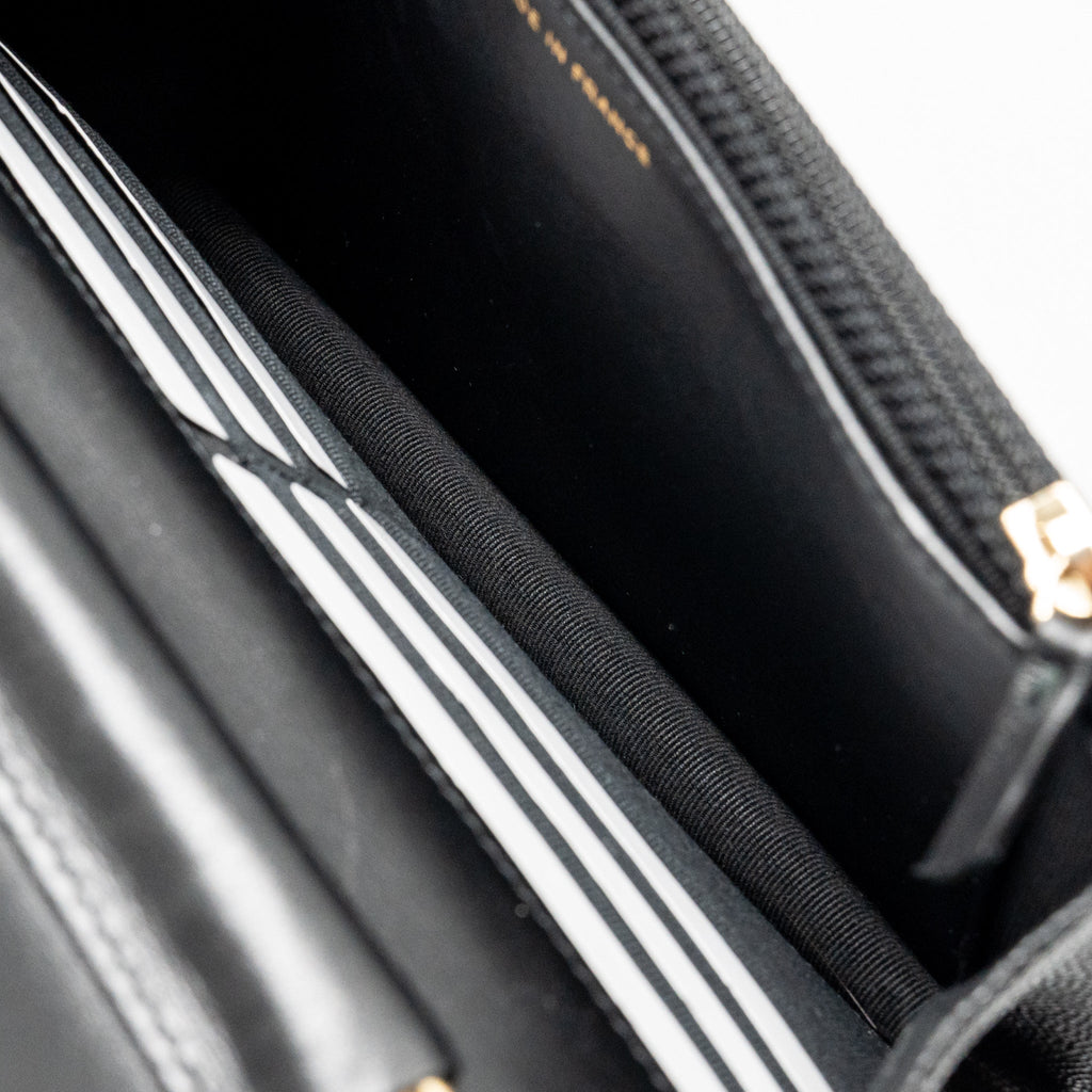 CHANEL BOY WALLET ON CHAIN CAVIAR BLACK GHW (MICROCHIP)