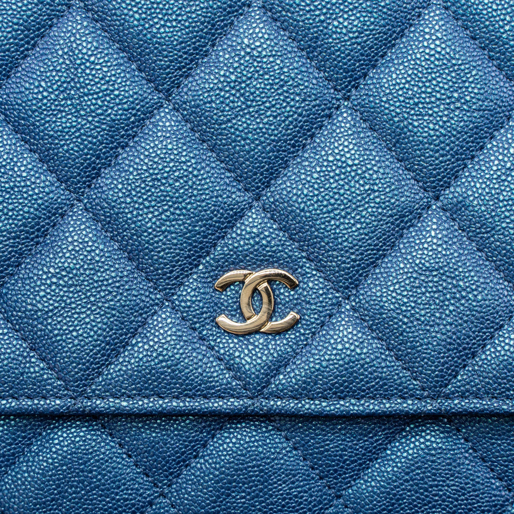 CHANEL CLASSIC WALLET ON CHAIN CAVIAR IRIDESCENT BLUE LGHW