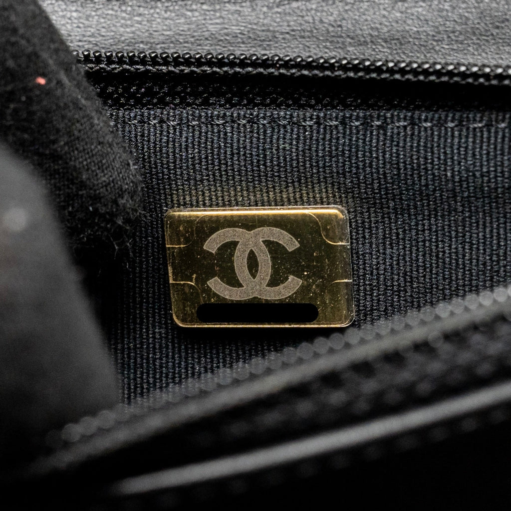 CHANEL BOY WALLET ON CHAIN CAVIAR BLACK GHW (MICROCHIP)