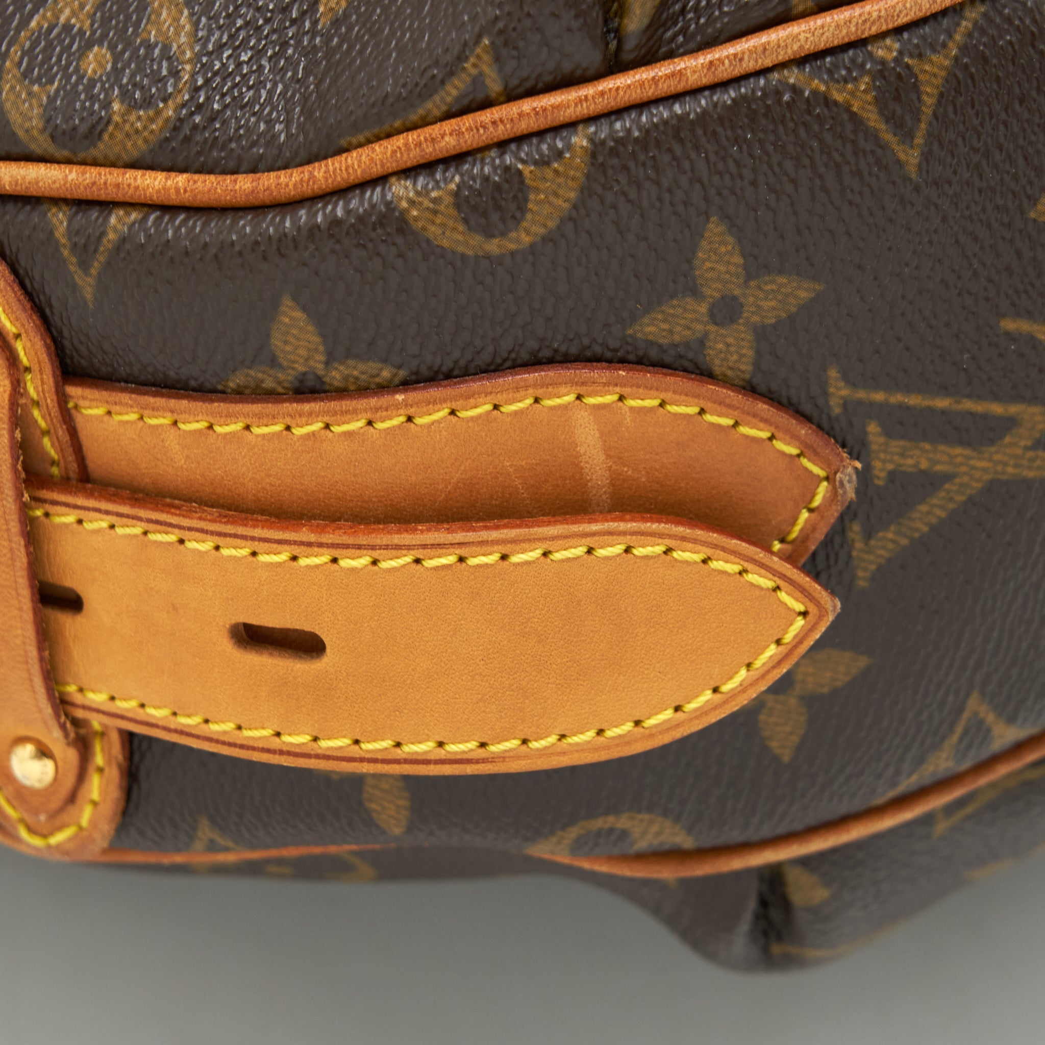 LOUIS VUITTON VINTAGE LARGE SHOULDER BAG MONOGRAM CANVAS GHW