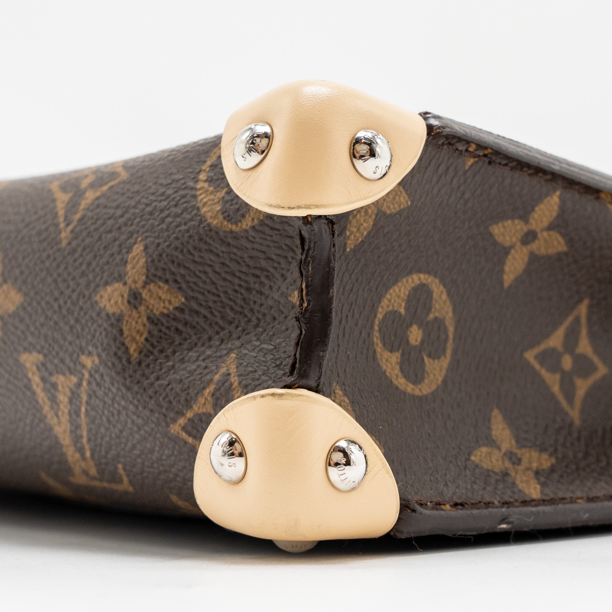 LOUIS VUITTON TRIBAL MASK POCHETTE PM MONOGRAM CANVAS/LEATHER MULTICOLOUR WITH MULTICOLOUR HARDWARE