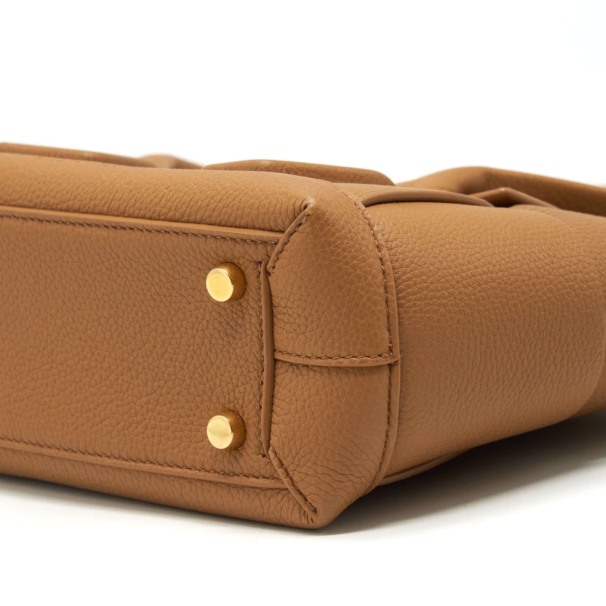 BOTTEGA VENETA ARCO BAG ALMOND