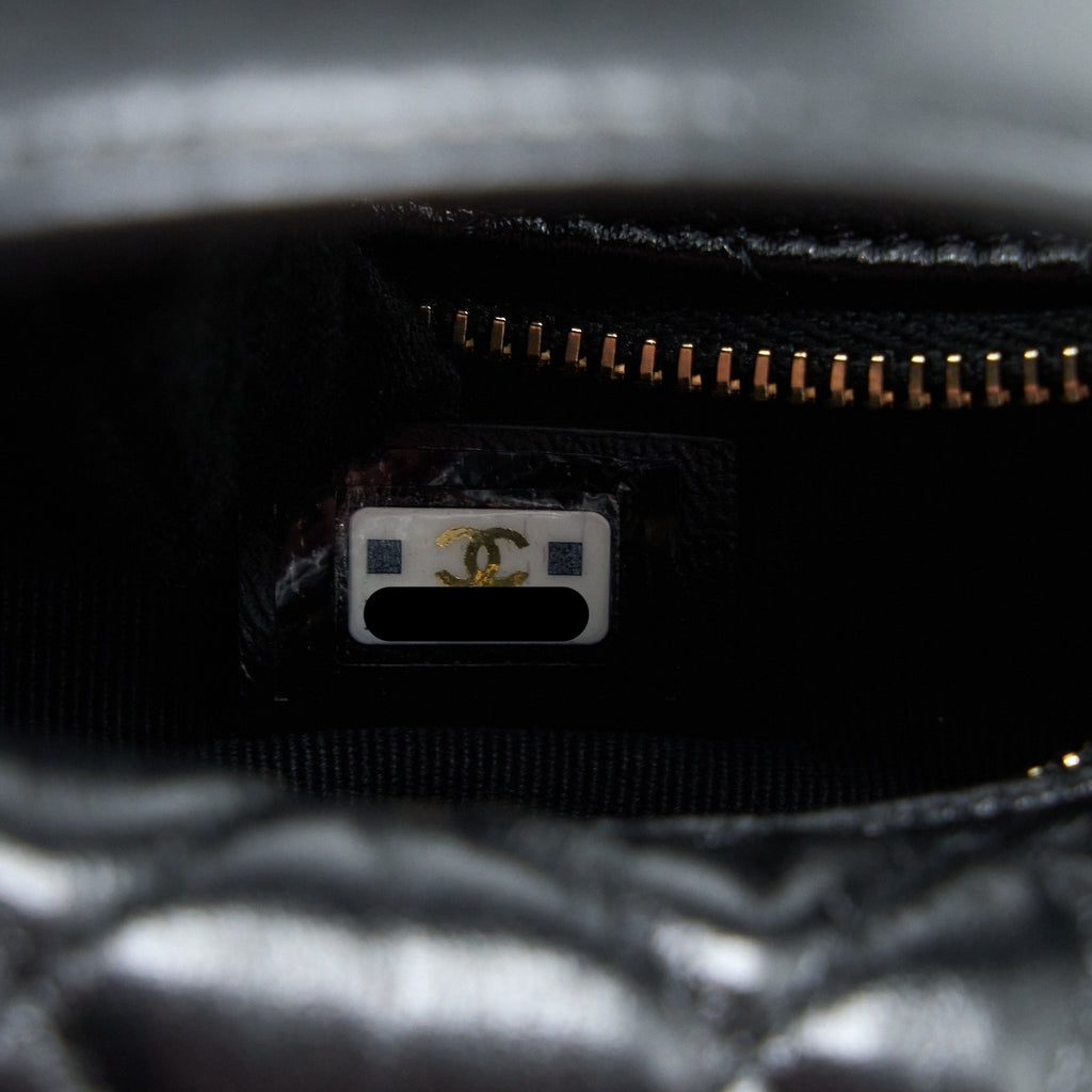 CHANEL 23C ROUND CRUISE POUCH LAMBSKIN BLACK LGHW (MICROCHIP)