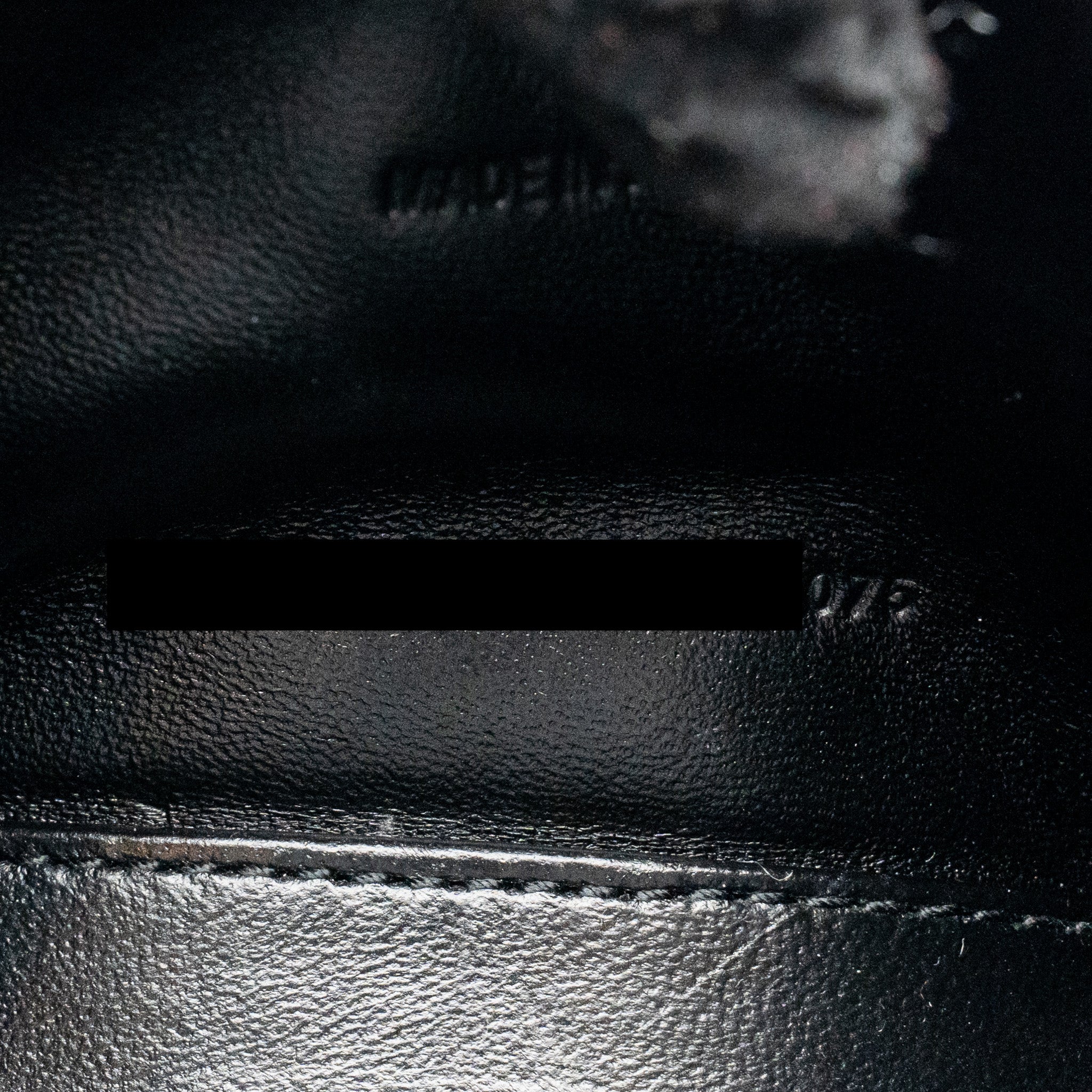 BALENCIAGA HOURGLASS BAG XS CALFSKIN BLACK GHW