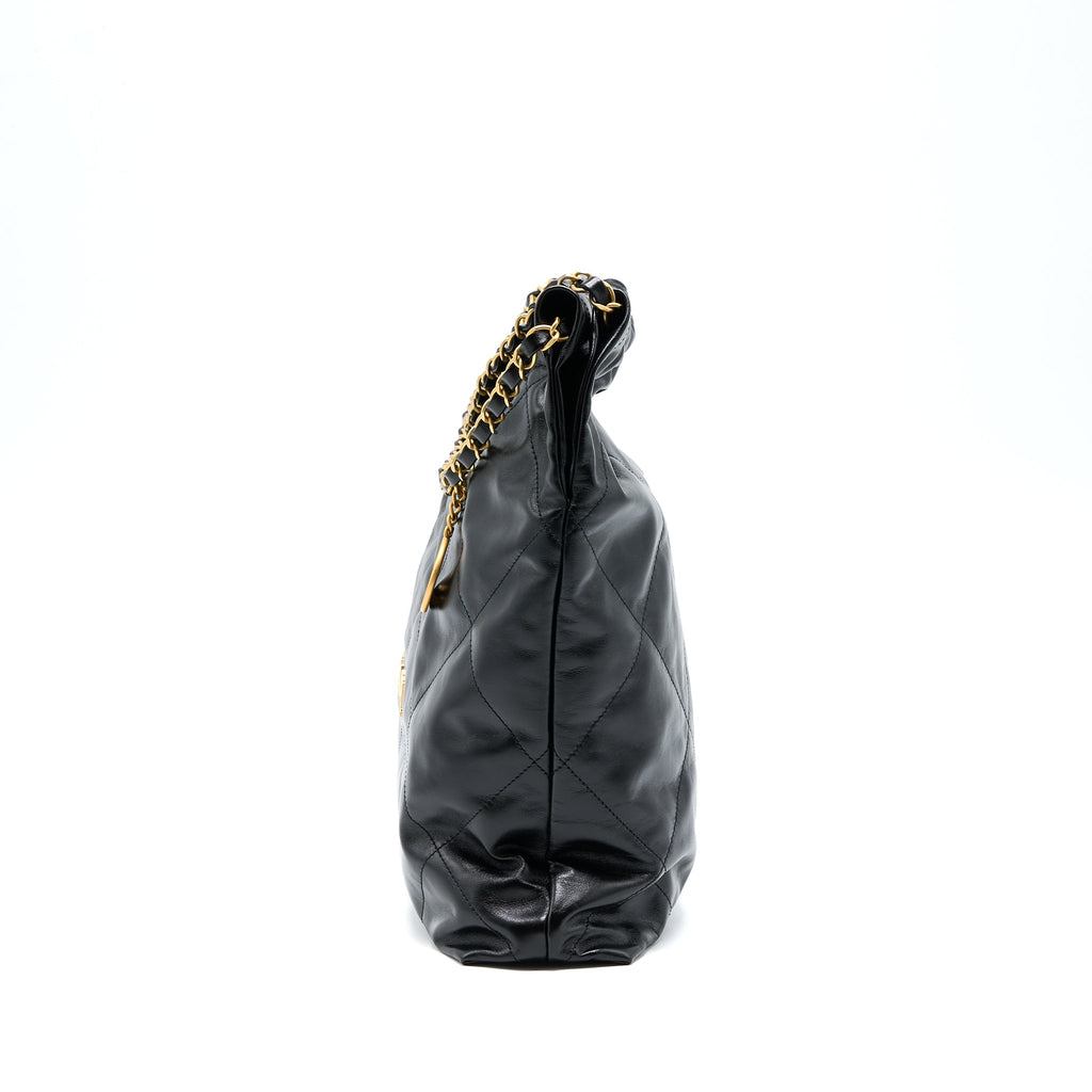 CHANEL 22 BAG MEDIUM SHINY CALFSKIN BLACK IN GOLD LETTER GHW (MICROCHIP)