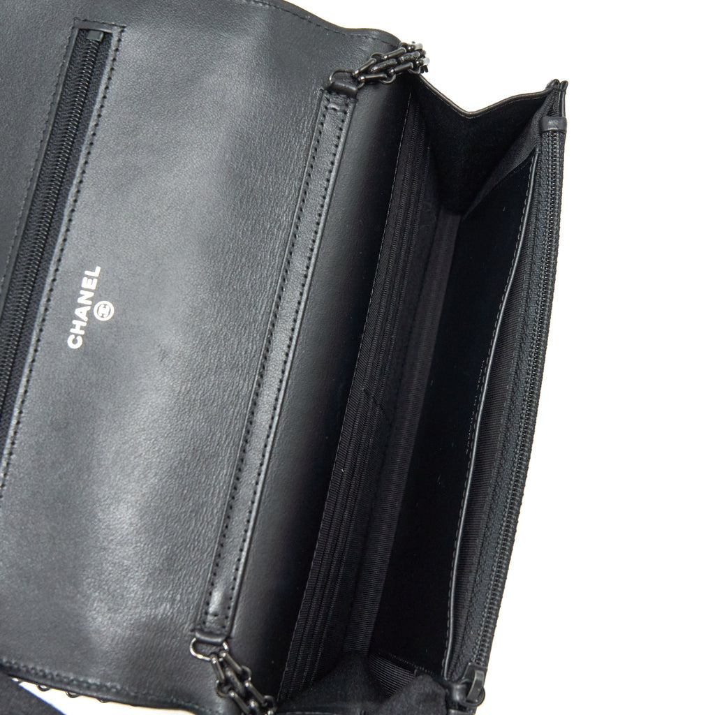 CHANEL REISSUE WALLET ON CHAIN AGED CALFSKIN BLACK WITH BLACK HARDWARE