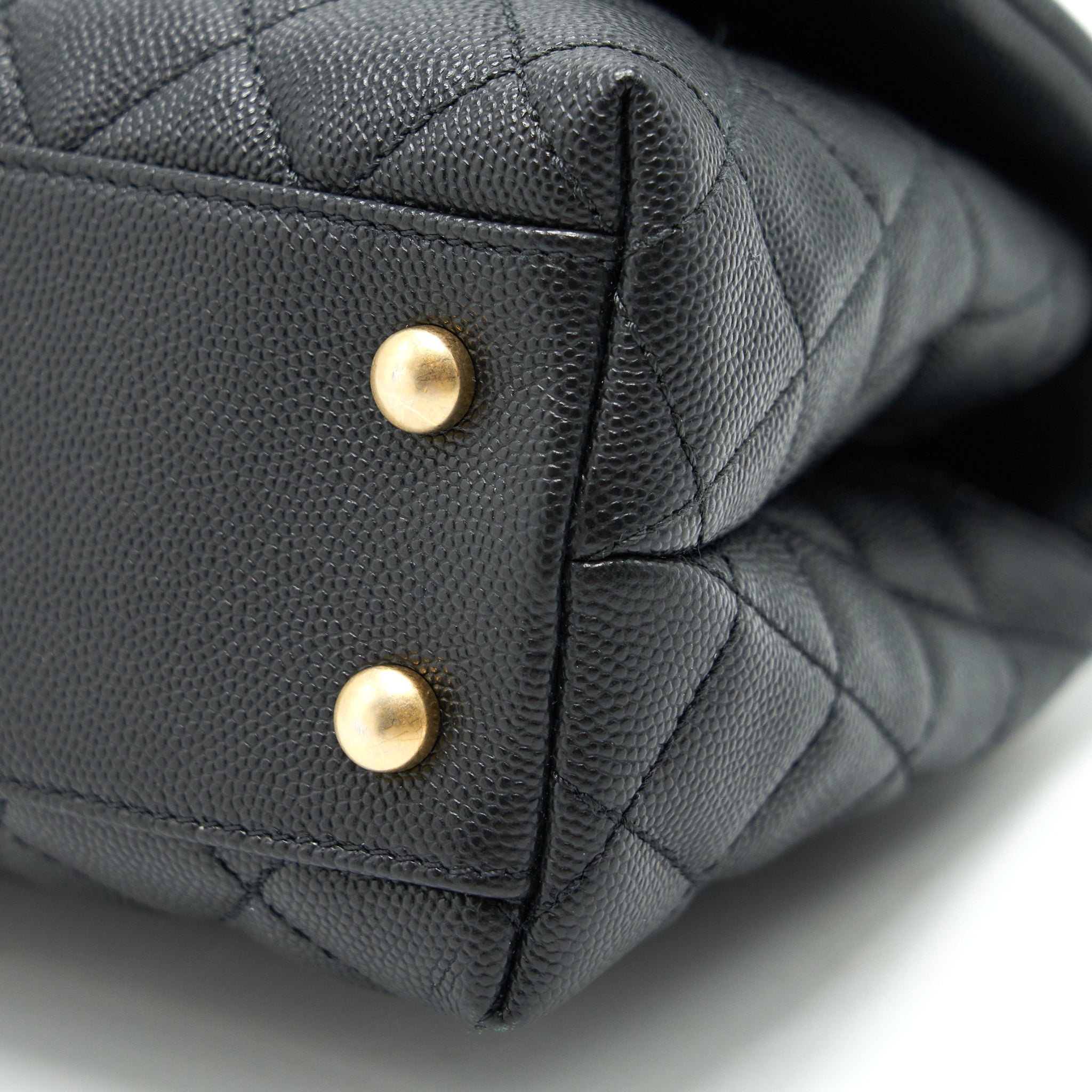CHANEL CAVIAR QUILTED MINI COCO HANDLE FLAP BAG