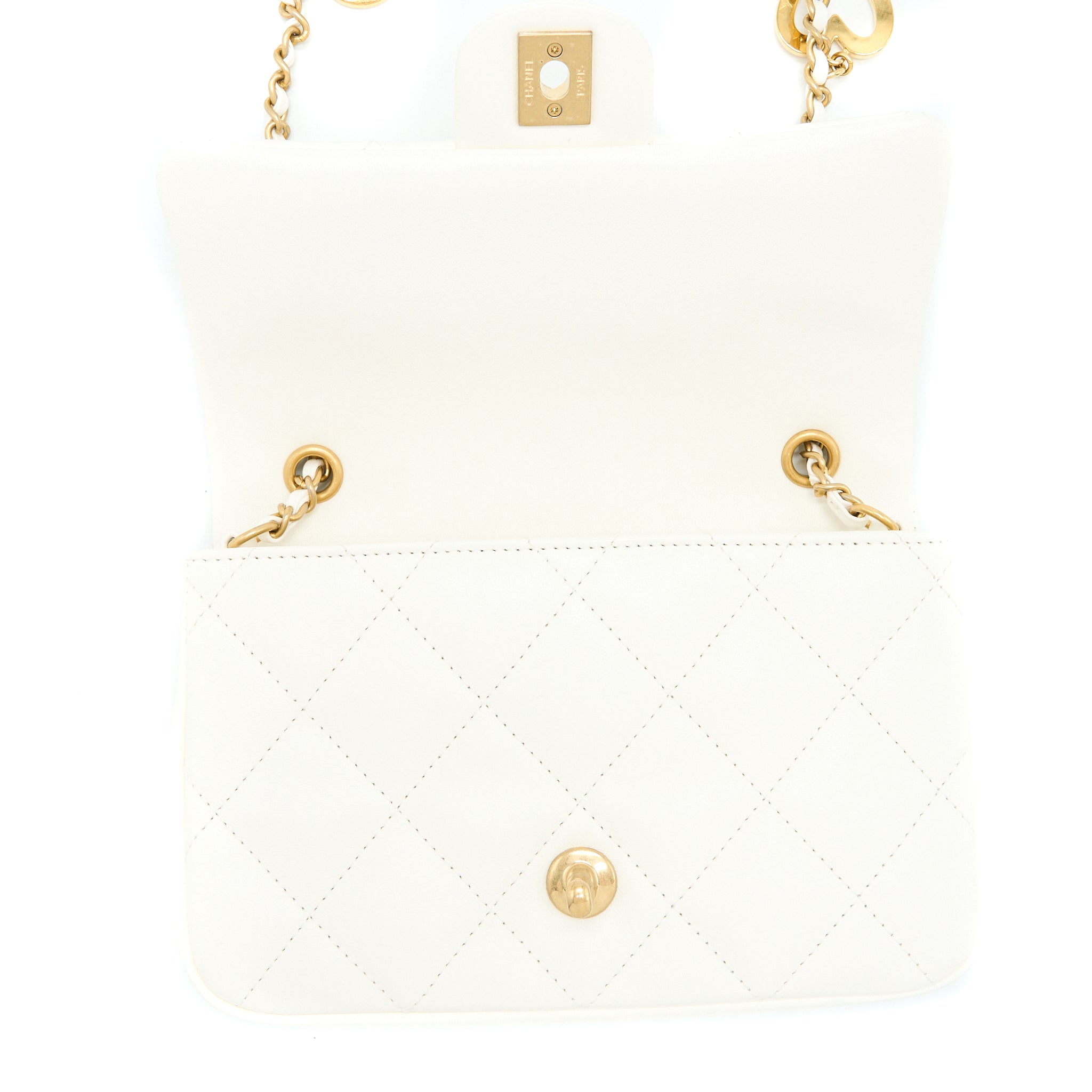 CHANEL QUILTED FLAP BAG WITH HEART CHARM CHAIN LAMBSKIN WHITE GHW(MICROCHIP)