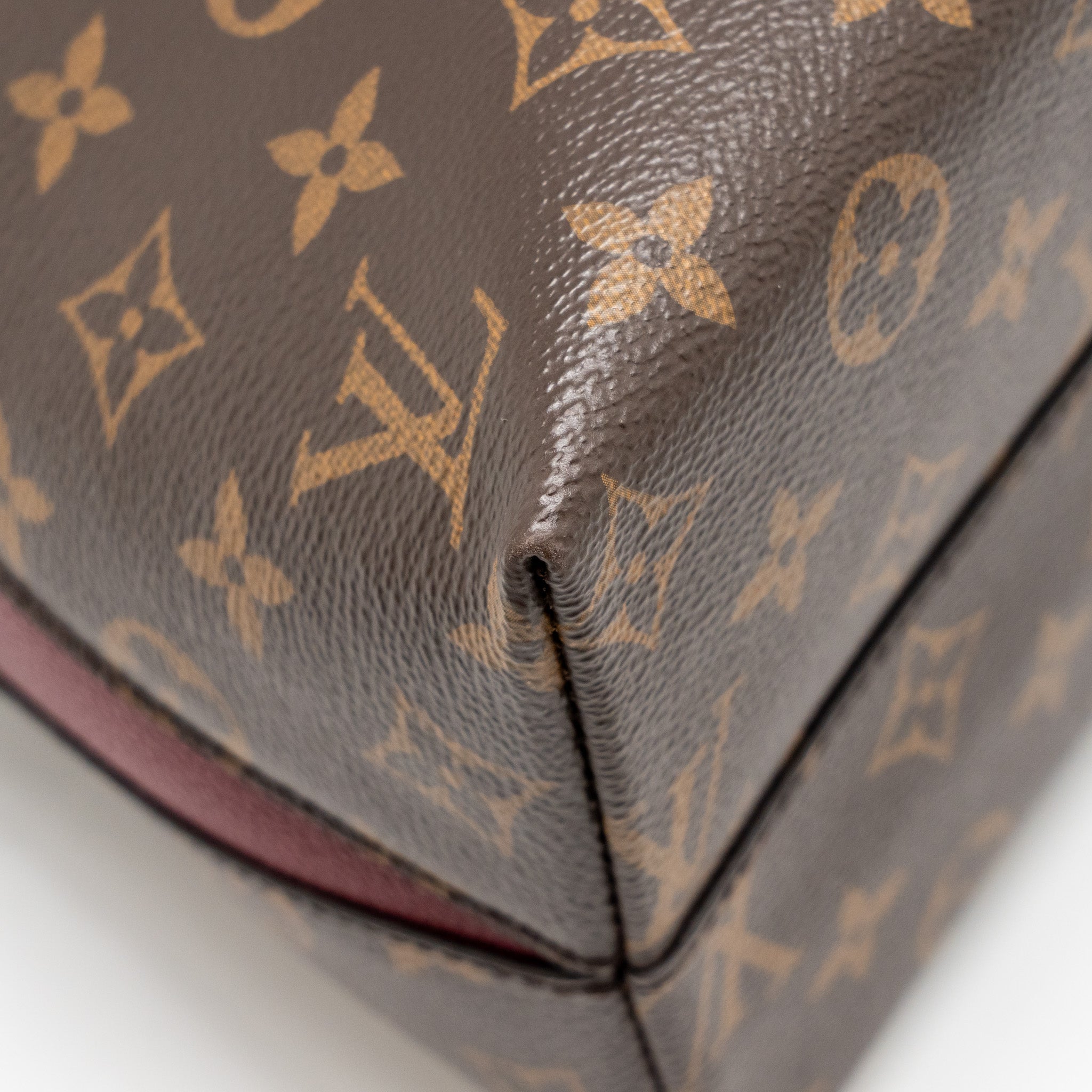 LOUIS VUITTON ALMA B’N’B BAG MONOGRAM CANVAS RASPBERRY GHW