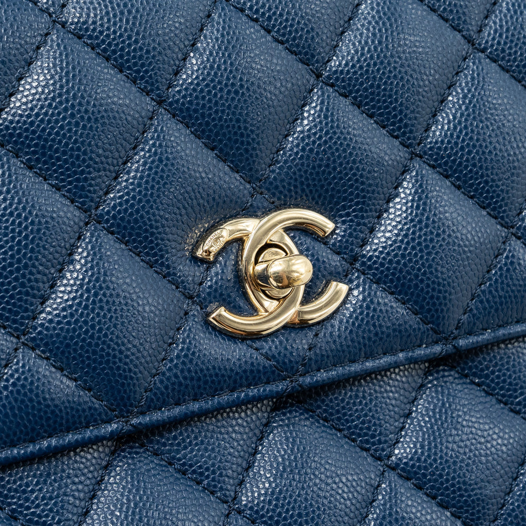 CHANEL SMALL COCO HANDLE WITH LIZARD EMBOSSED HANDLE CAVIAR NAVY LGHW(MICROCHIP)
