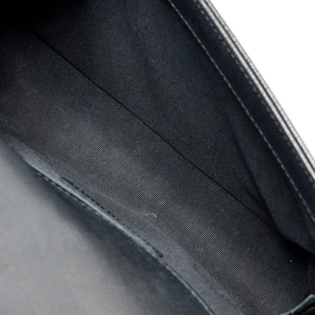 CHANEL MEDIUM BOY BAG CAVIAR BLACK RUTHENIUM SILVER HARDWARE