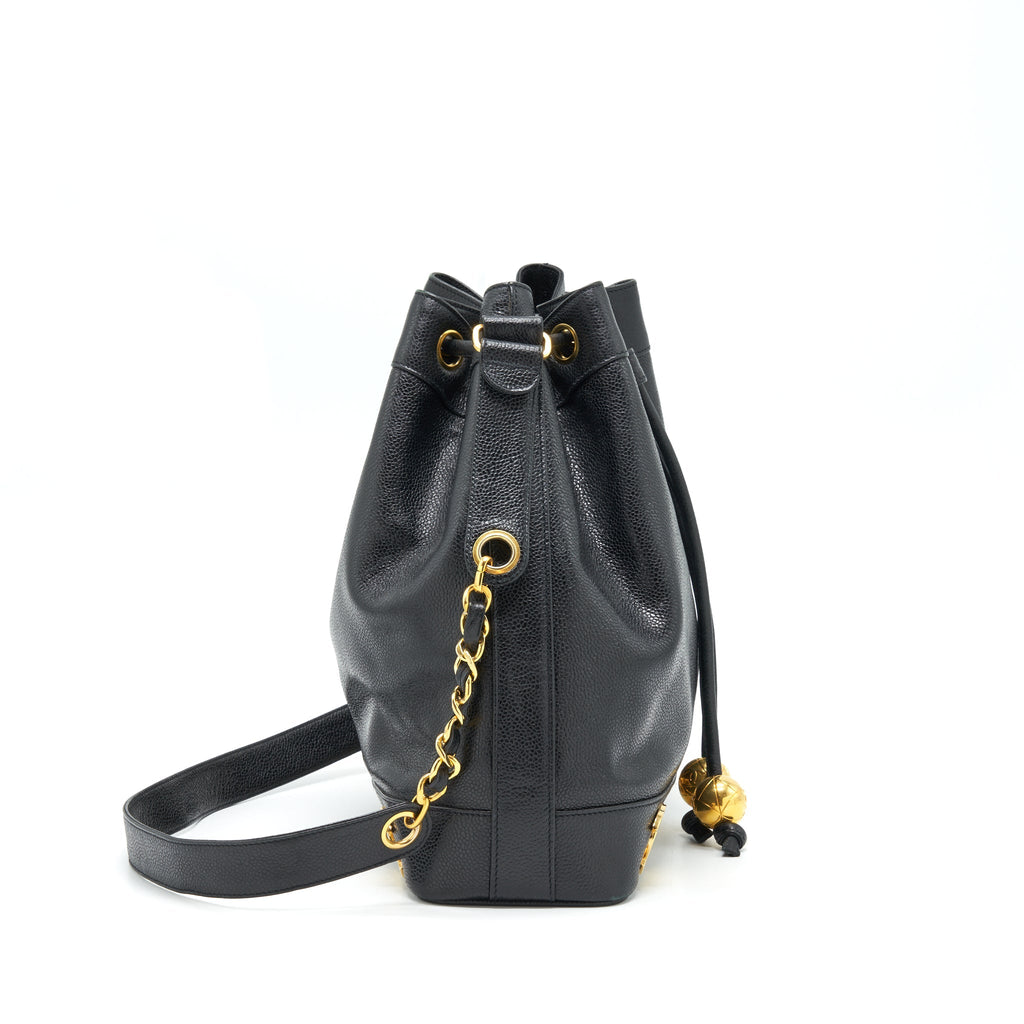 CHANEL VINTAGE BUCKET BAG CAVIAR BLACK GHW