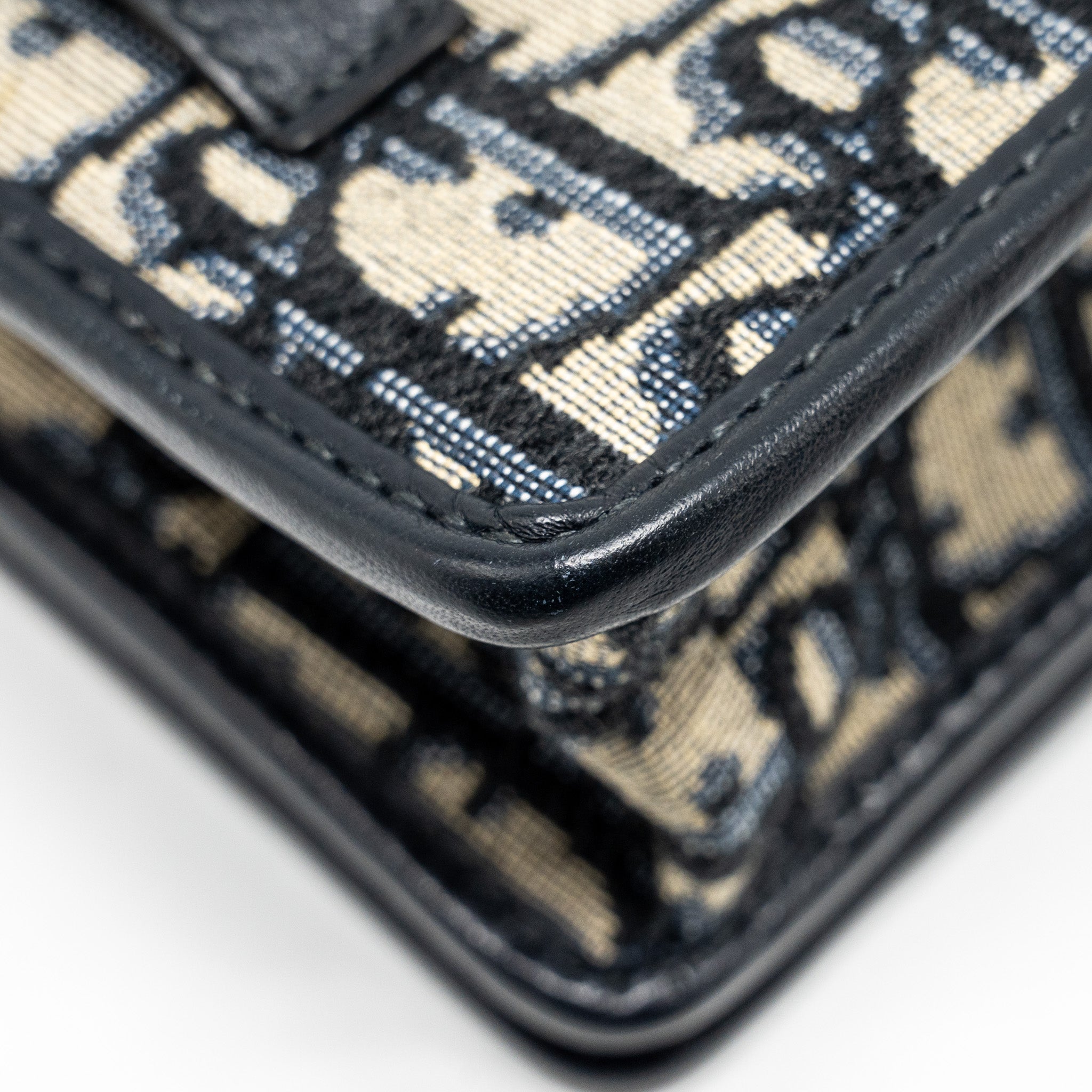 DIOR 30 MONTAIGNE NANO POUCH WITH CHAIN BLUE OBLIQUE JACQUARD GHW