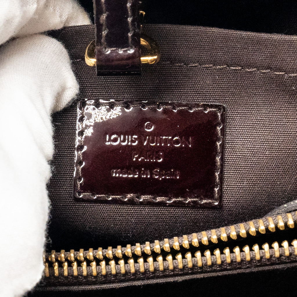 LOUIS VUITTON VERNIS MONTAIGNE BB BAG MONOGRAM PATENT BURGUNDY AMARANTE GHW
