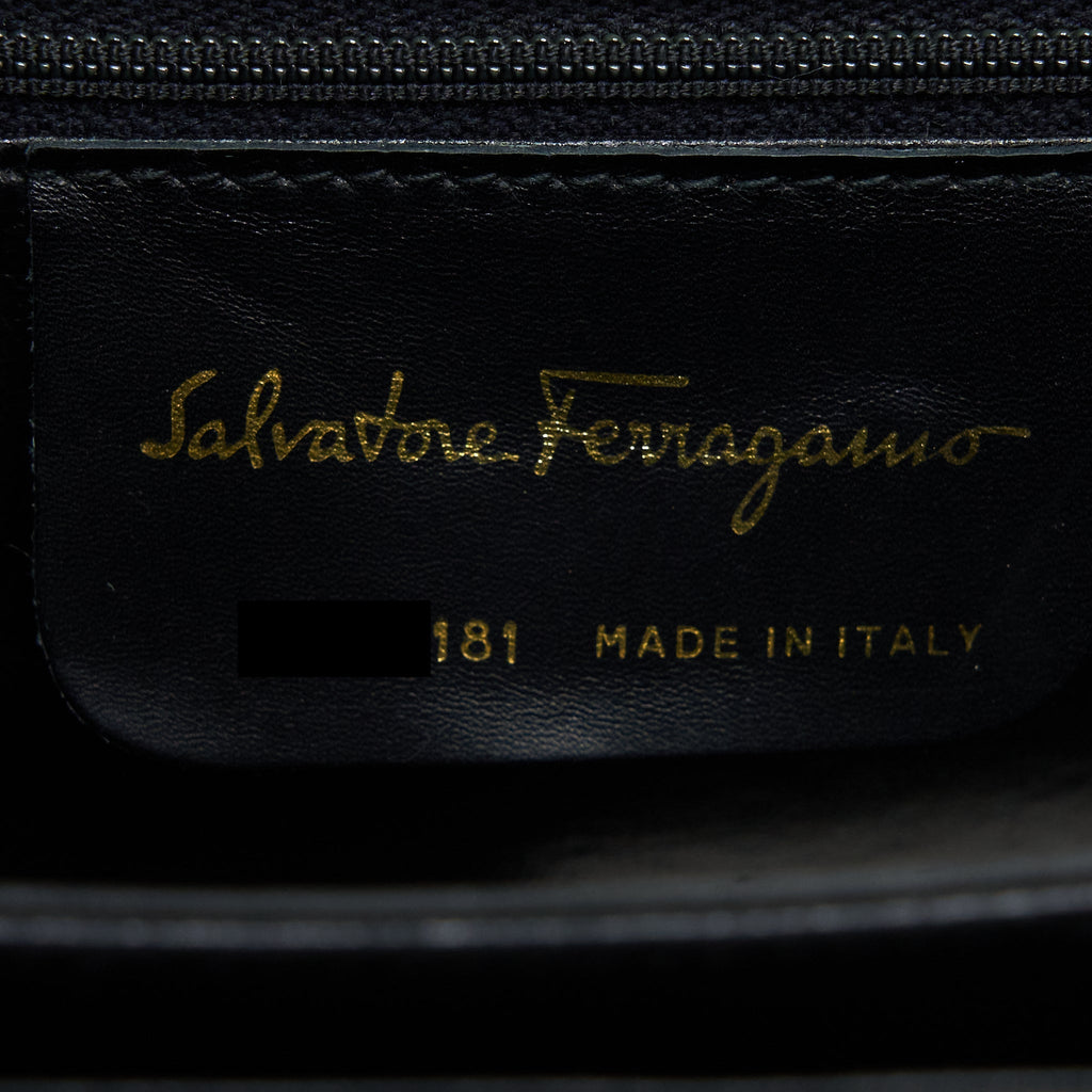 FERRAGAMO VINTAGE GANCINC BAG BLACK GHW