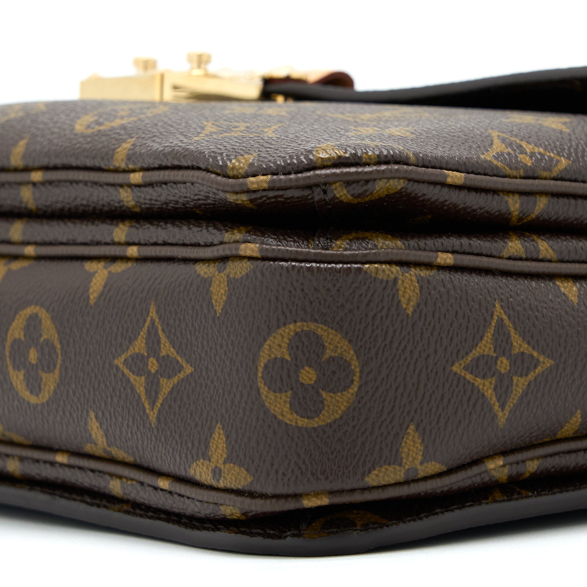 LOUIS VUITTON POCHETTE METIS MONOGRAM CANVAS GHW