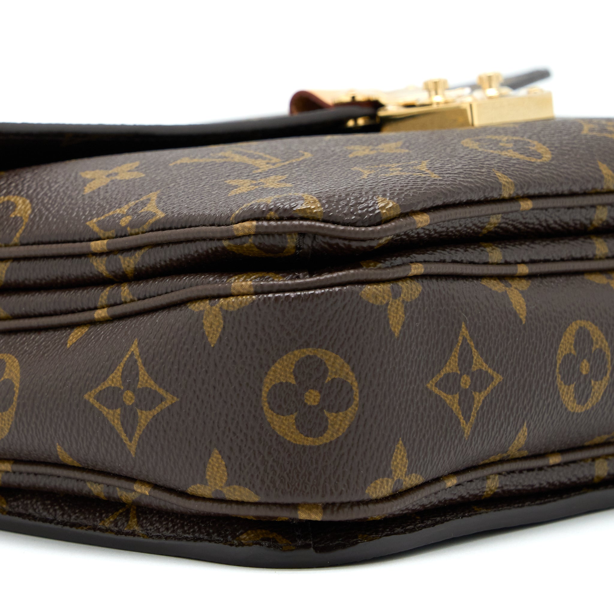 LOUIS VUITTON POCHETTE METIS MONOGRAM CANVAS GHW