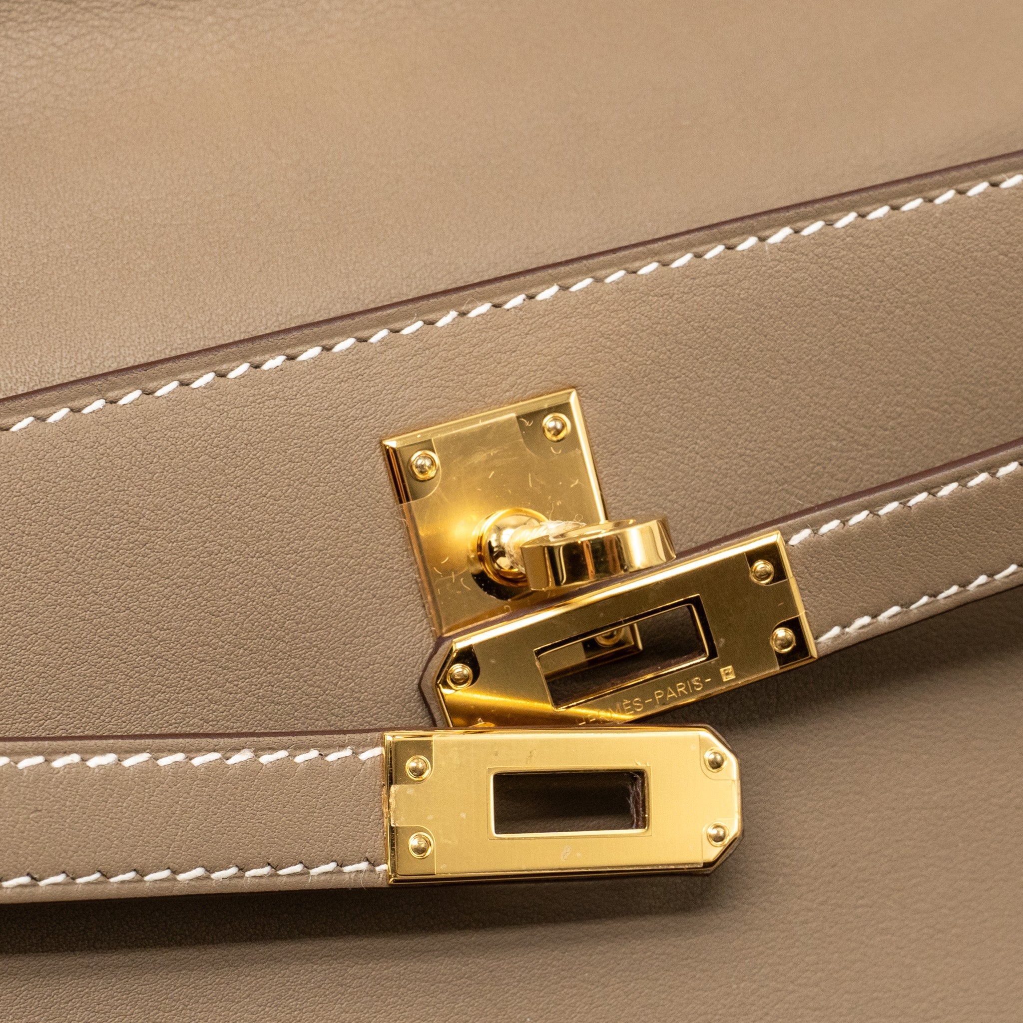 HERMES KELLY POCHETTE SWIFT ETOUPE GHW
