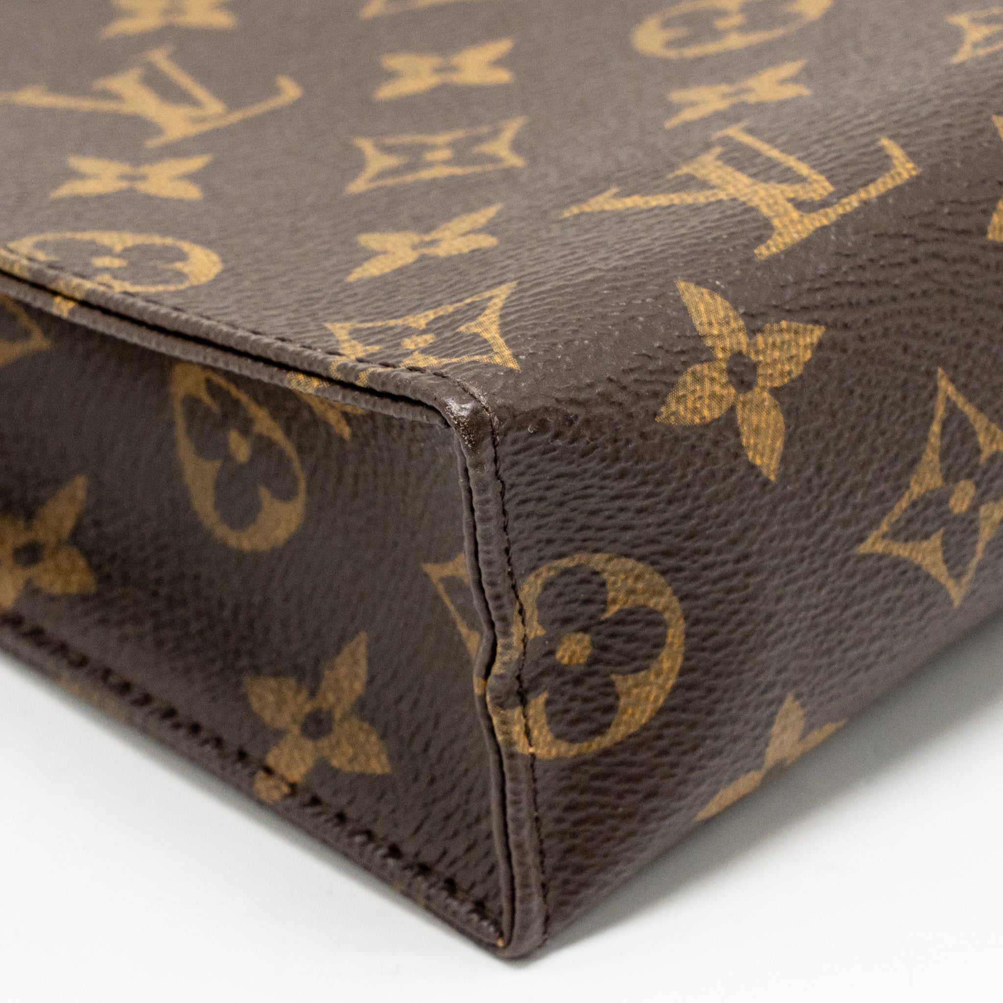 LOUIS VUITTON TOILETRY POCHETTE 26 MONOGRAM CANVAS GHW