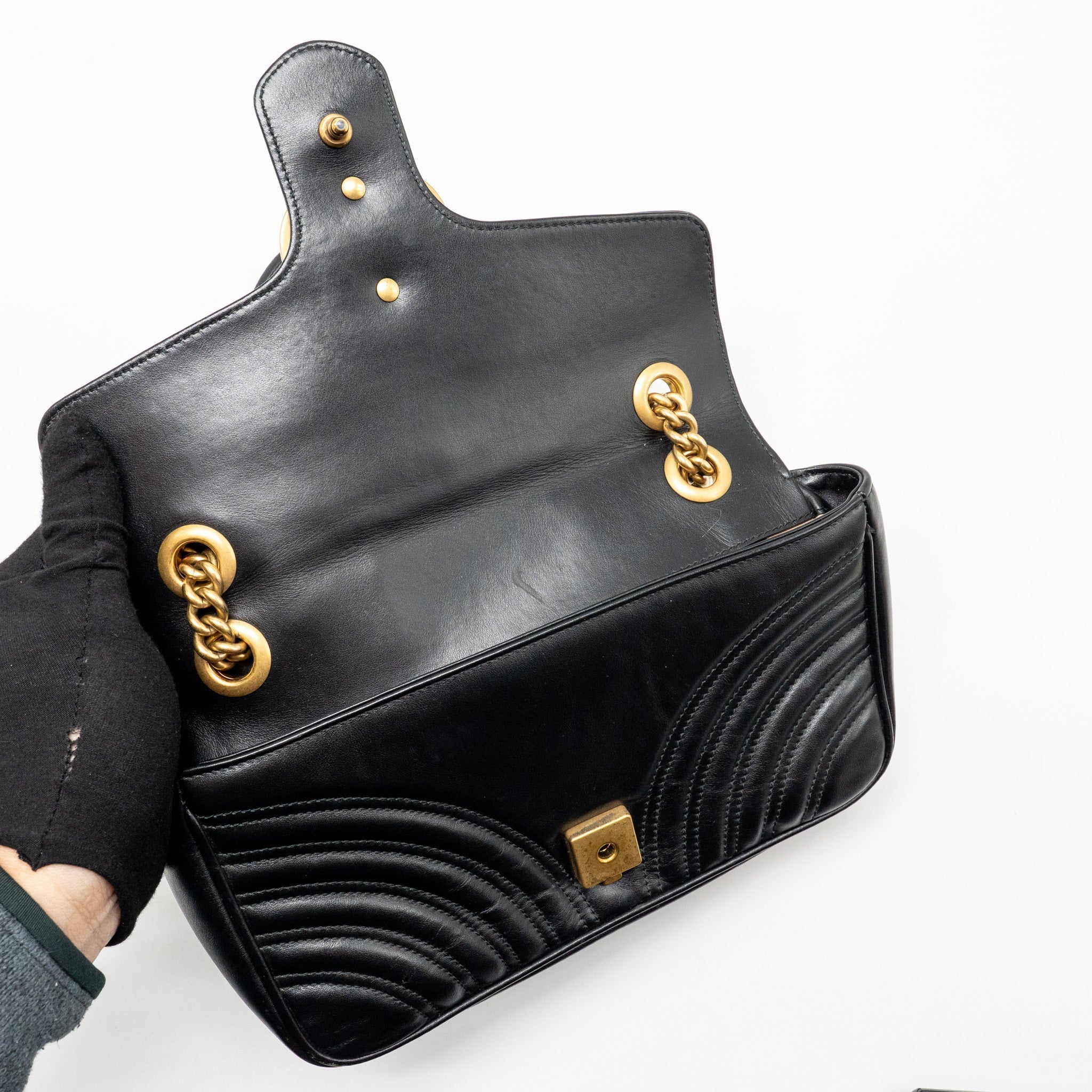 GUCCI MEDIUM GG MARMONT SHOULDER BAG CALFSKIN BLACK GHW
