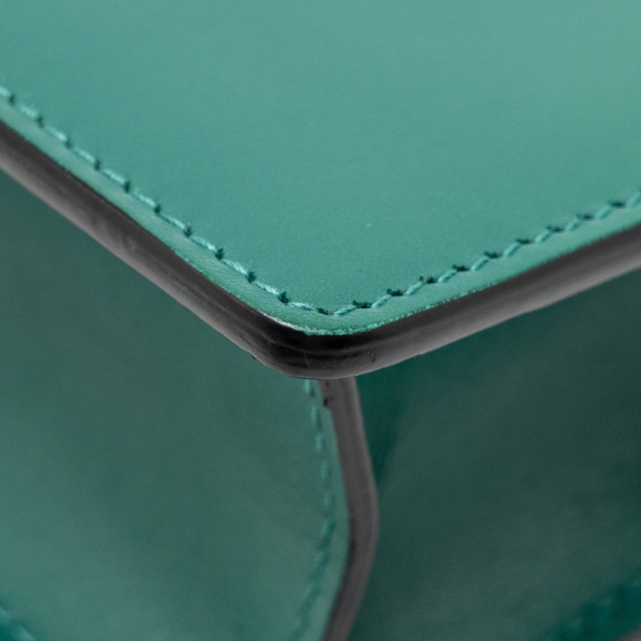 BVLGARI SERPENTI FOREVER WALLET ON CHAIN CALFSKIN GREEN LGHW