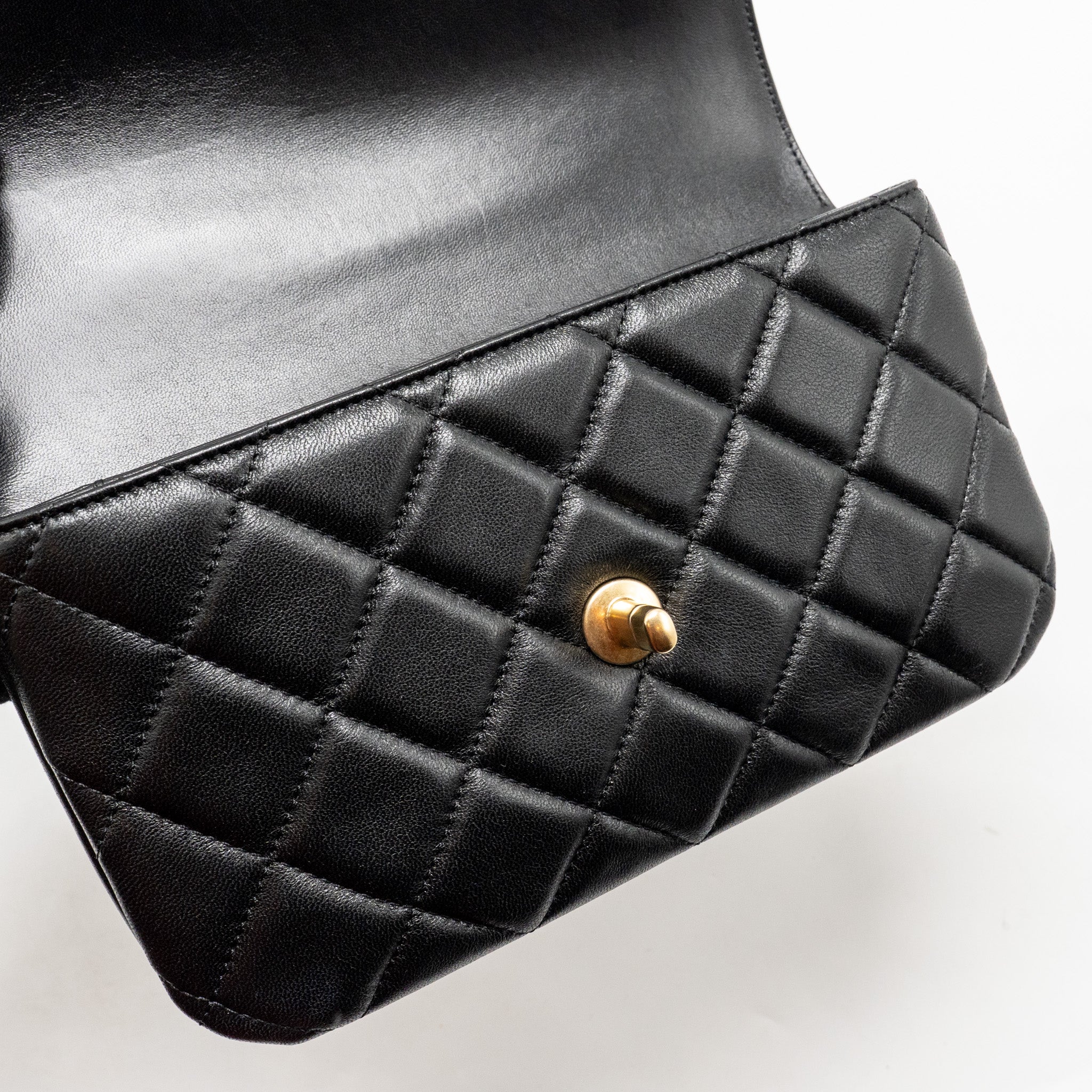 CHANEL 24S CC LOGO TOP HANDLE FLAP BAG WITH CHAIN LAMBSKIN BLACK GHW (MICROCHIP)