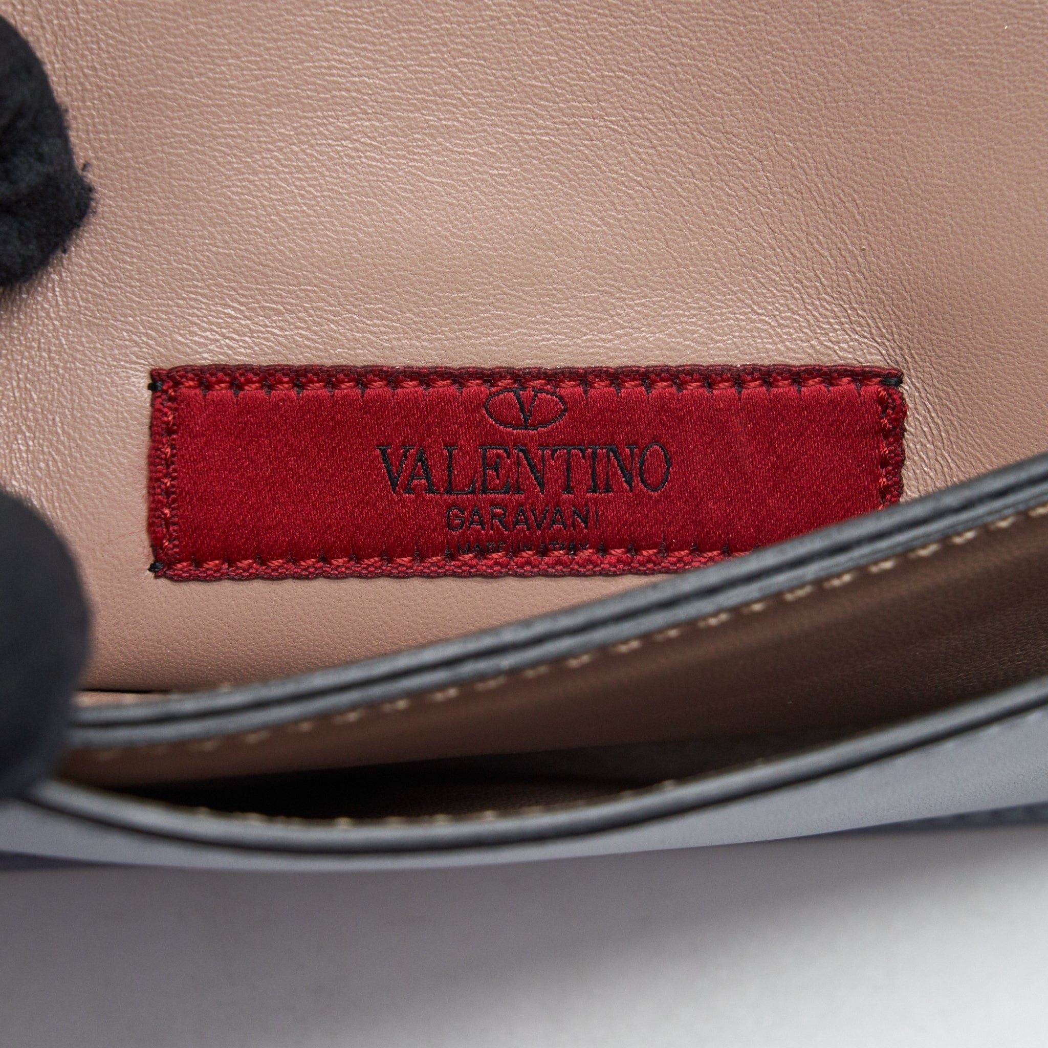 VALENTINO ROCKSTUD SMALL CLUTCH BLUE-GREY GHW
