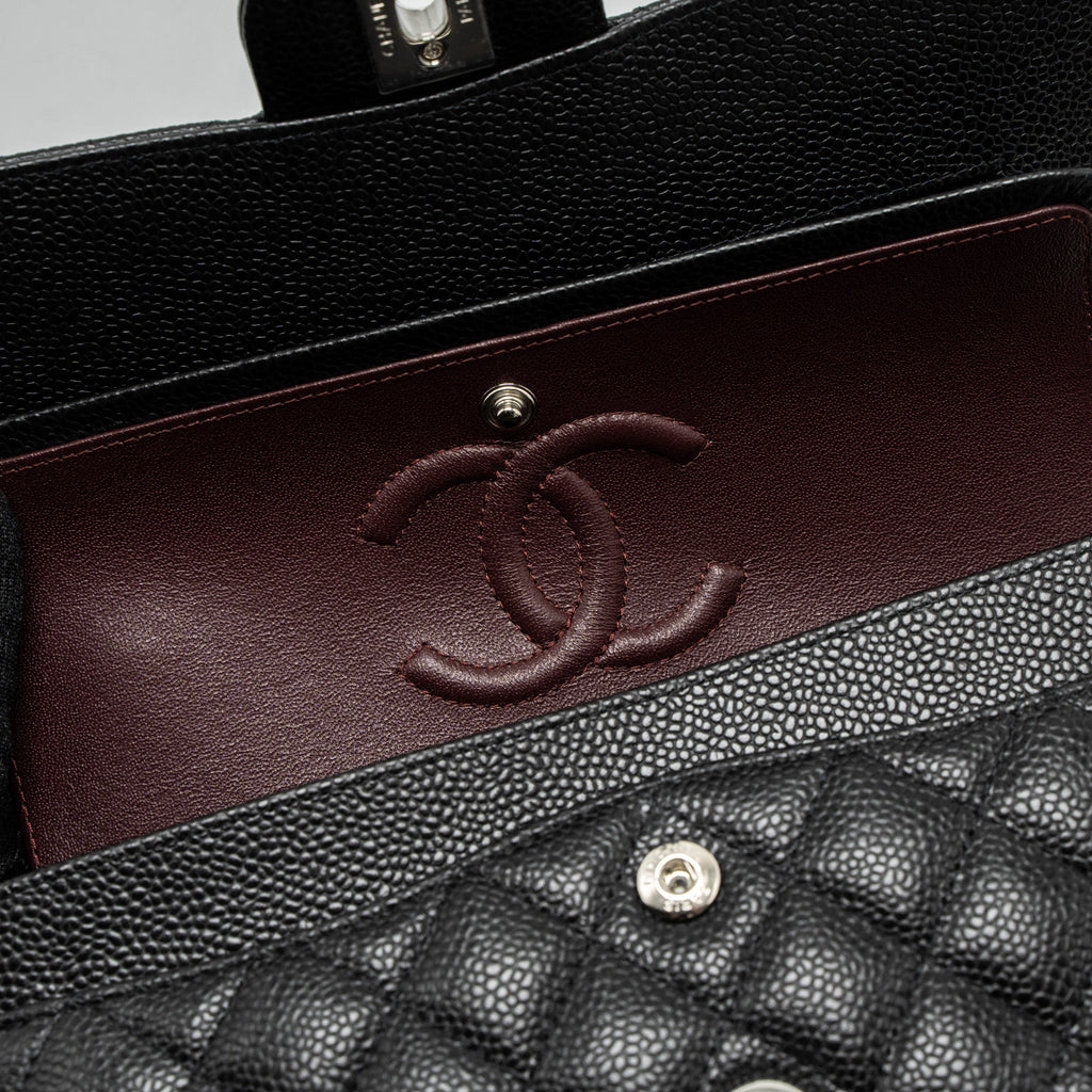CHANEL SMALL CLASSIC DOUBLE FLAP BAG CAVIAR BLACK SHW (MICROCHIP)