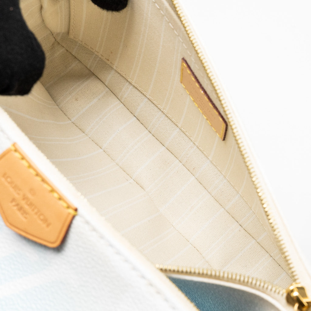 LOUIS VUITTON MULTI POCHETTE ACCESSORIES BY THE POOL GIANT MONOGRAM CANVAS BLUE GHW