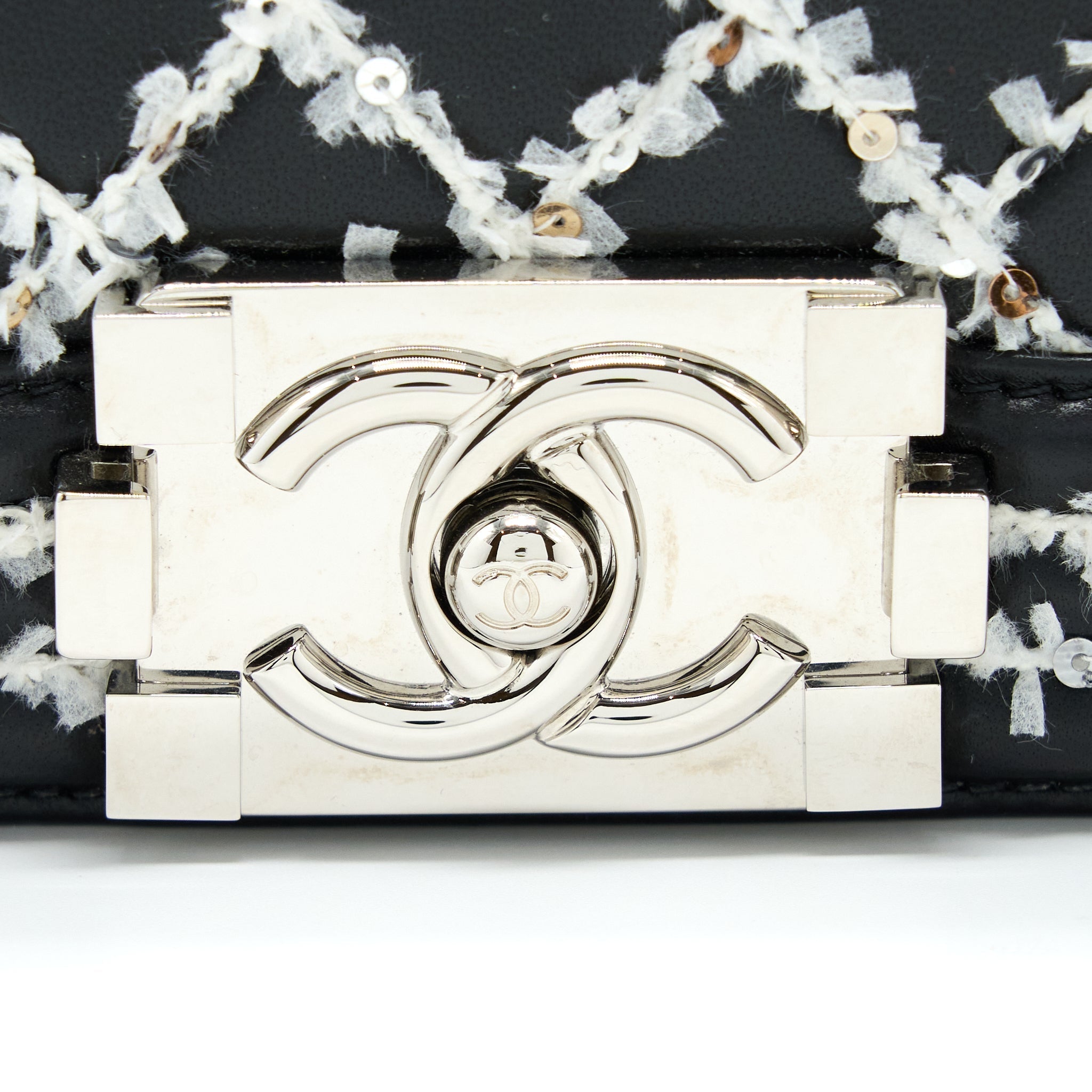 CHANEL MEDIUM BOY BAG LIMITED LAMBSKIN BLACK/WHITE SHW