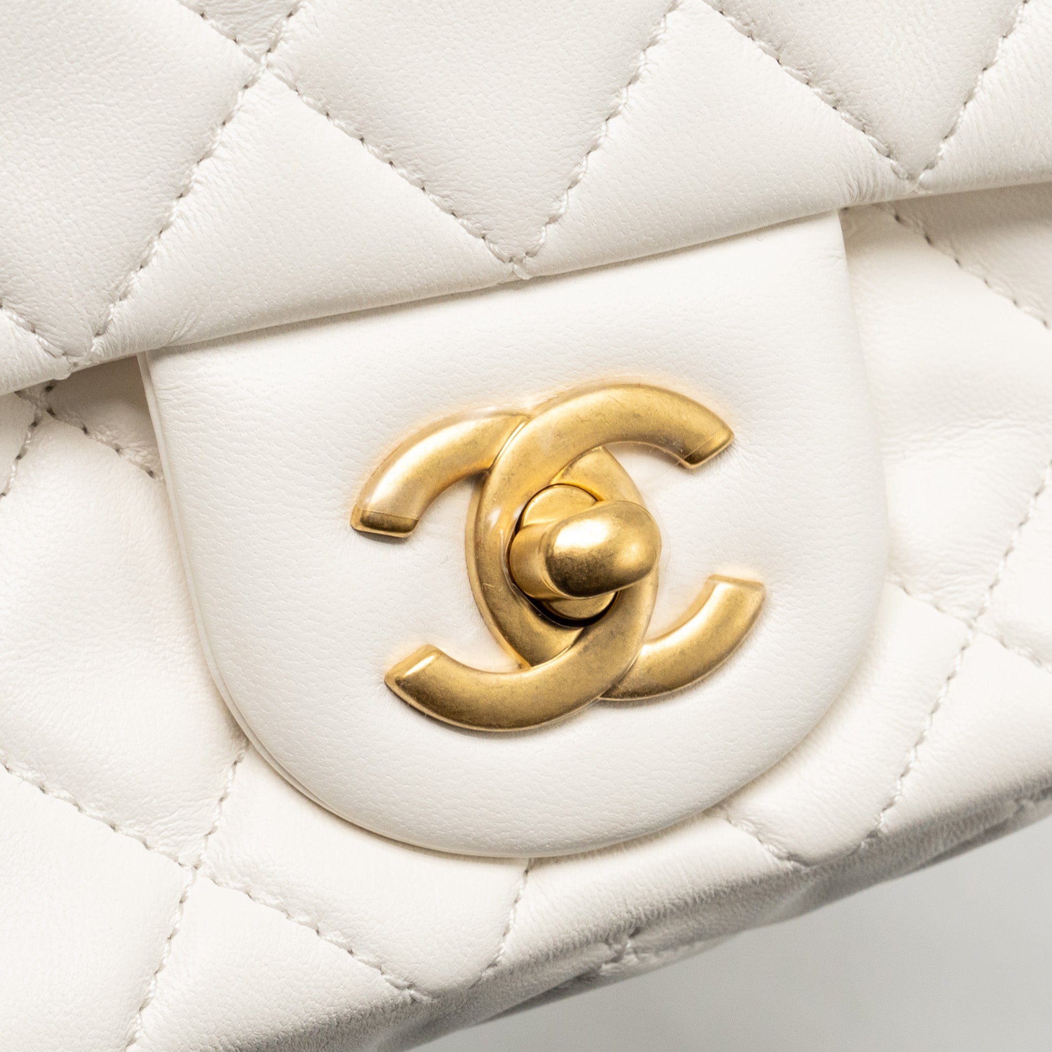 CHANEL PEARL CRUSH MINI SQUARE LAMBSKIN WHITE BRUSHED GHW (MICROCHIP)