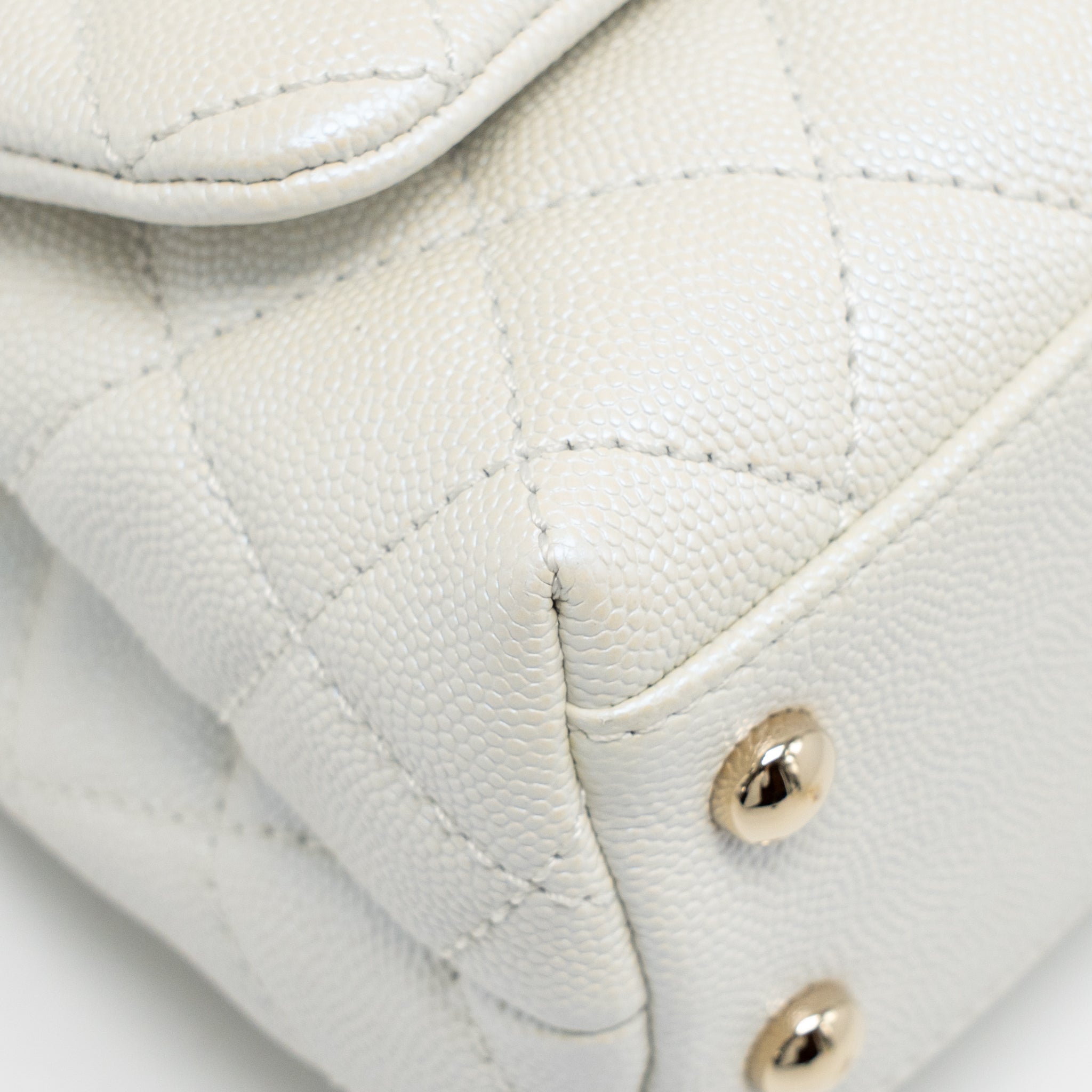 CHANEL MINI COCO HANDLE CAVIAR IRIDESCENT WHITE LGHW
