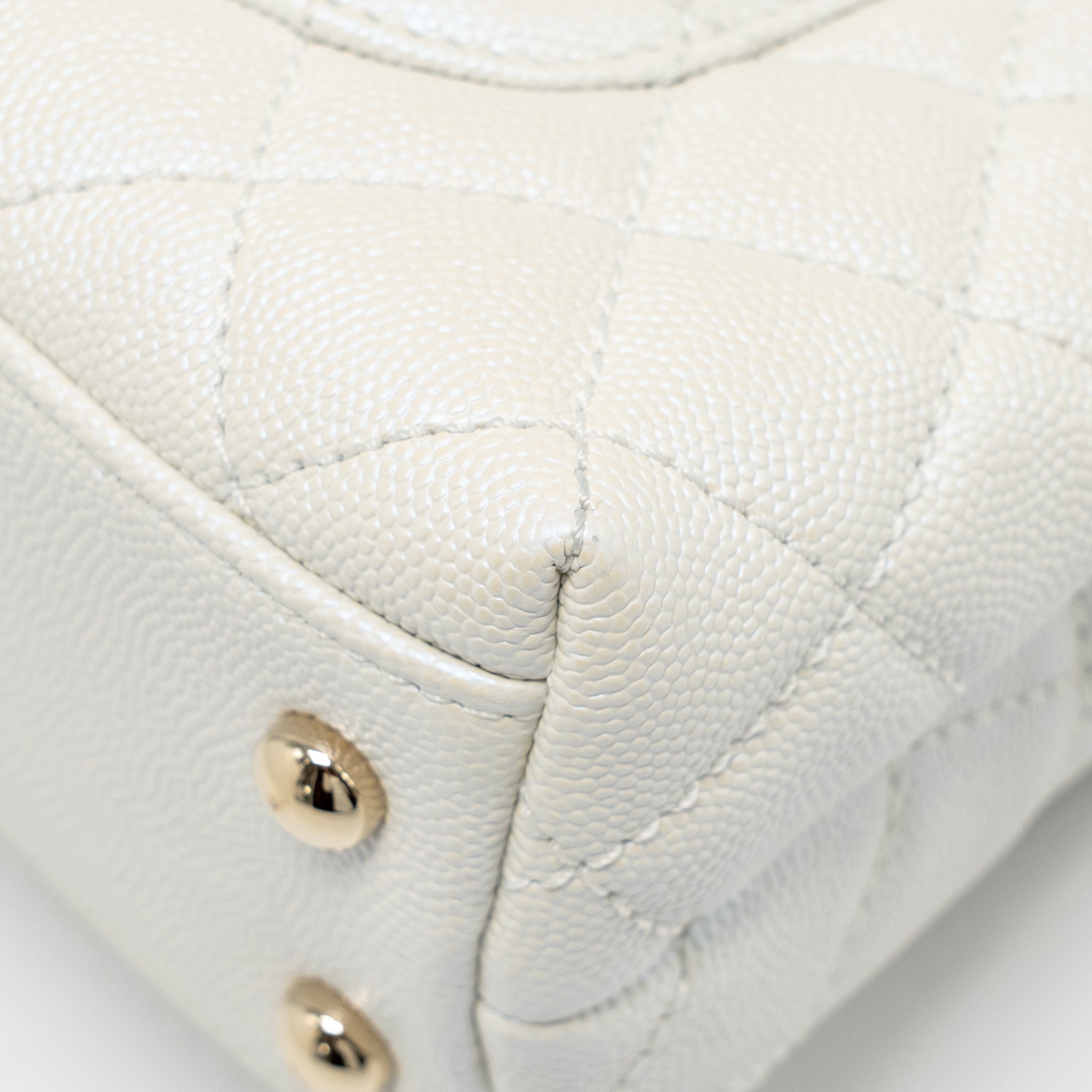 CHANEL MINI COCO HANDLE CAVIAR IRIDESCENT WHITE LGHW