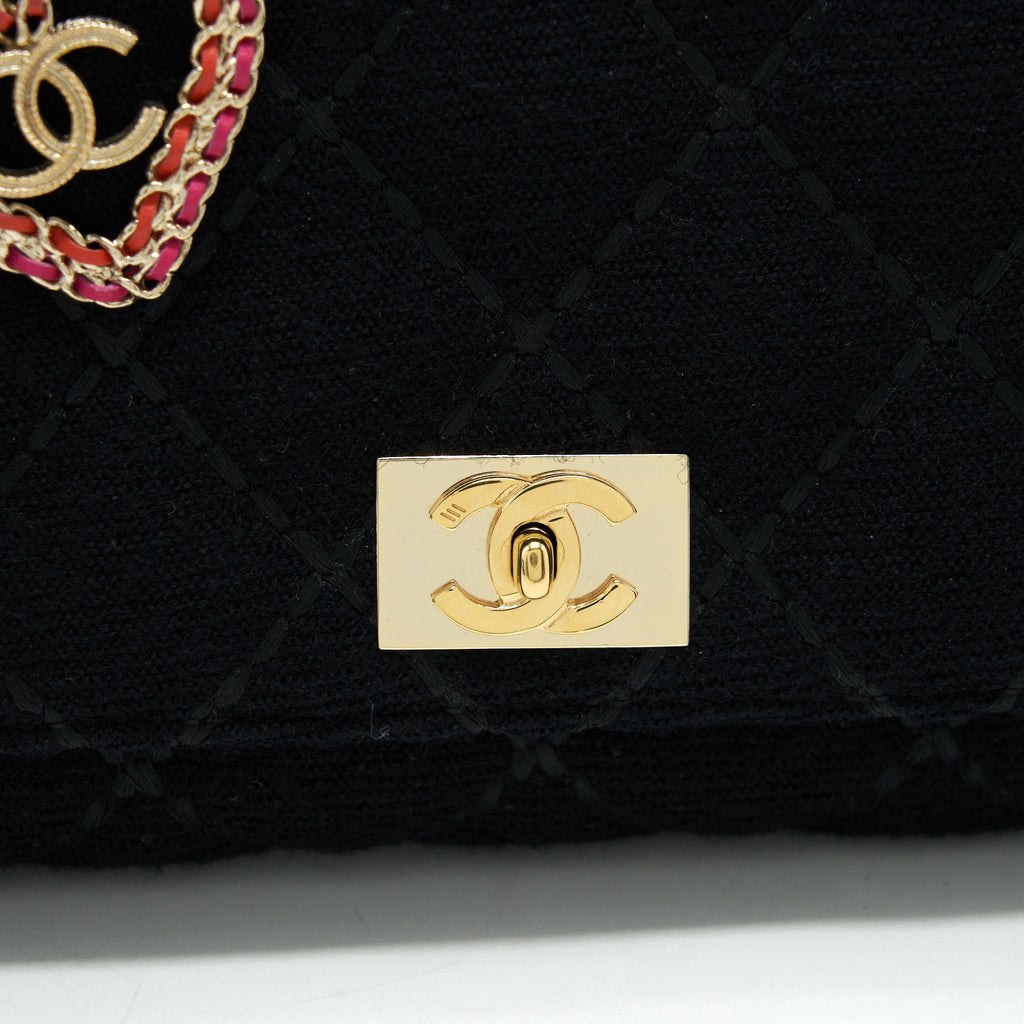 CHANEL VINTAGE SHOULDER BAG FABRIC BLACK GHW WITH AN EXTRA BAG CHARM