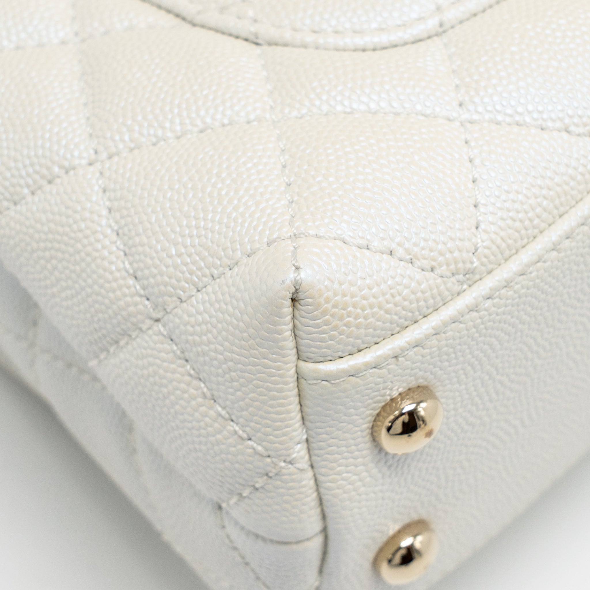 CHANEL MINI COCO HANDLE CAVIAR IRIDESCENT WHITE LGHW