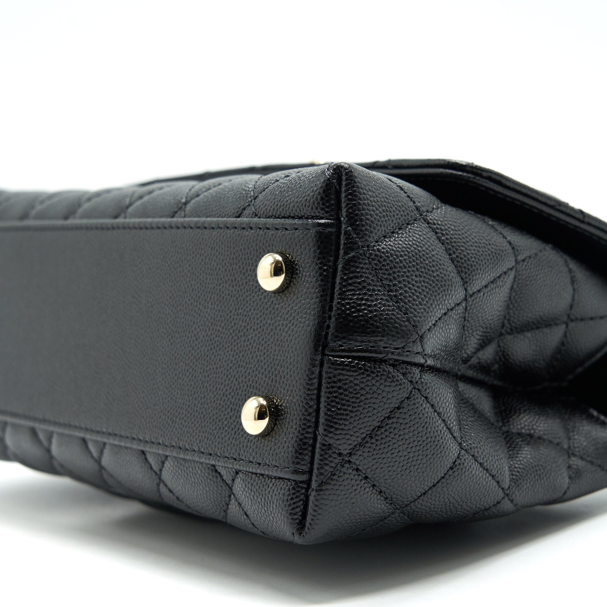 CHANEL 21K SMALL (OLD MINI) 24CM COCOHANDLE BLACK CAVIAR LGHW (MICROCHIP)