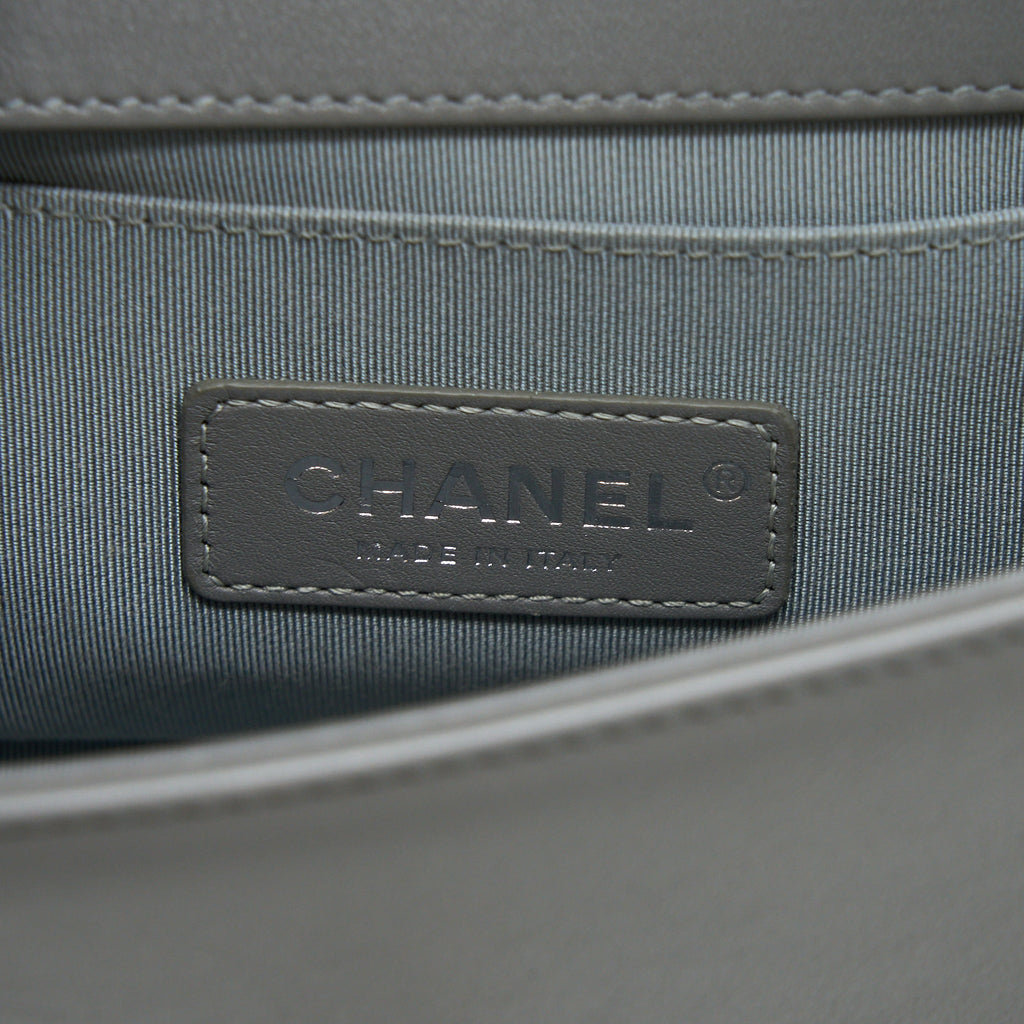 CHANEL SMALL BOY BAG CHEVRON LAMBSKIN GREY RUTHENIUM HARDWARE