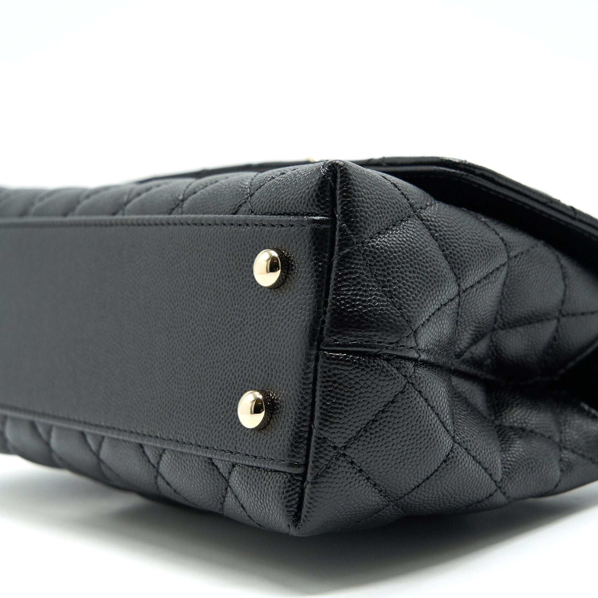 CHANEL 21K SMALL COCO HANDLE 24CM CAVIAR BLACK LGHW