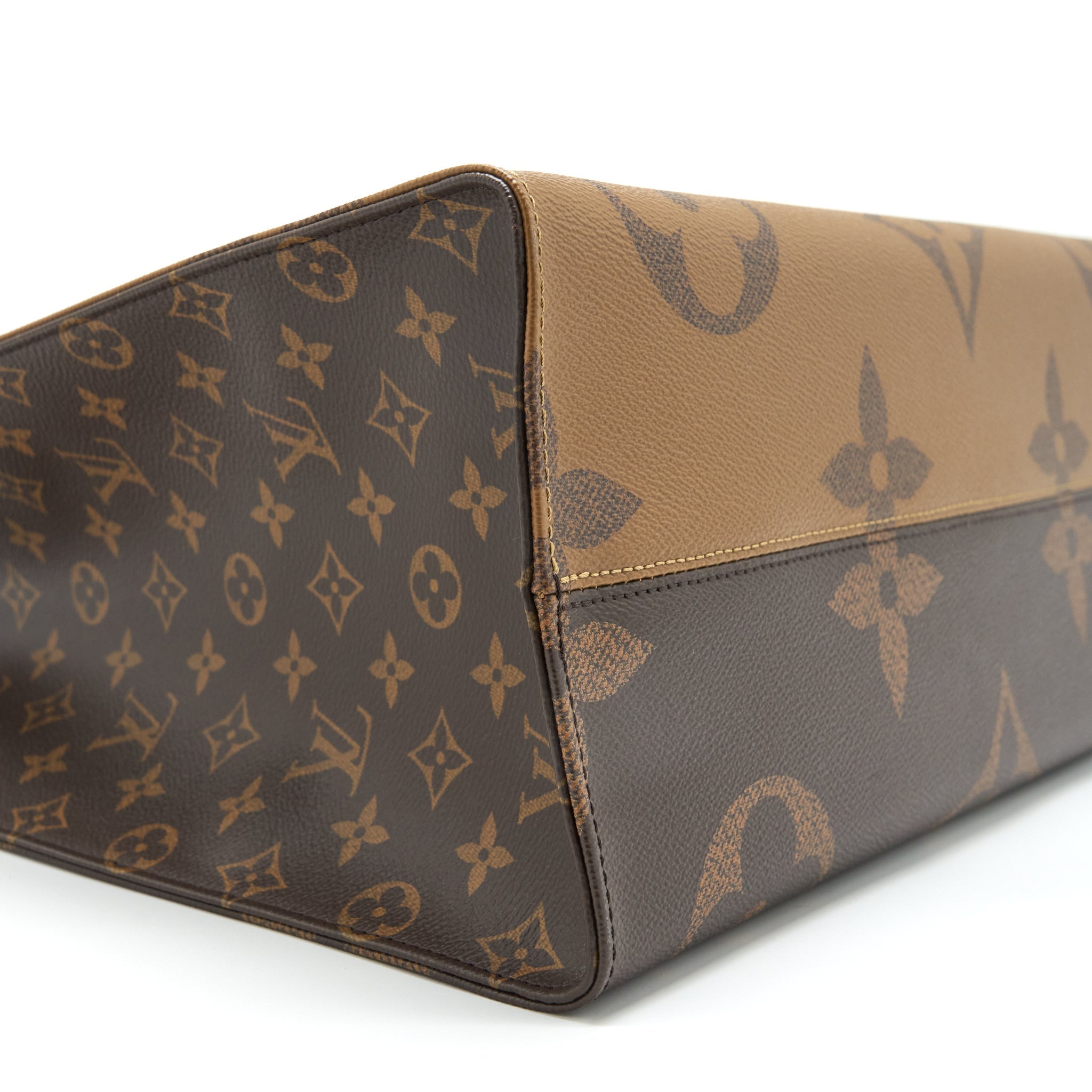 LOUIS VUITTON ON THE GO GM MONOGRAM REVERSE CANVAS GHW