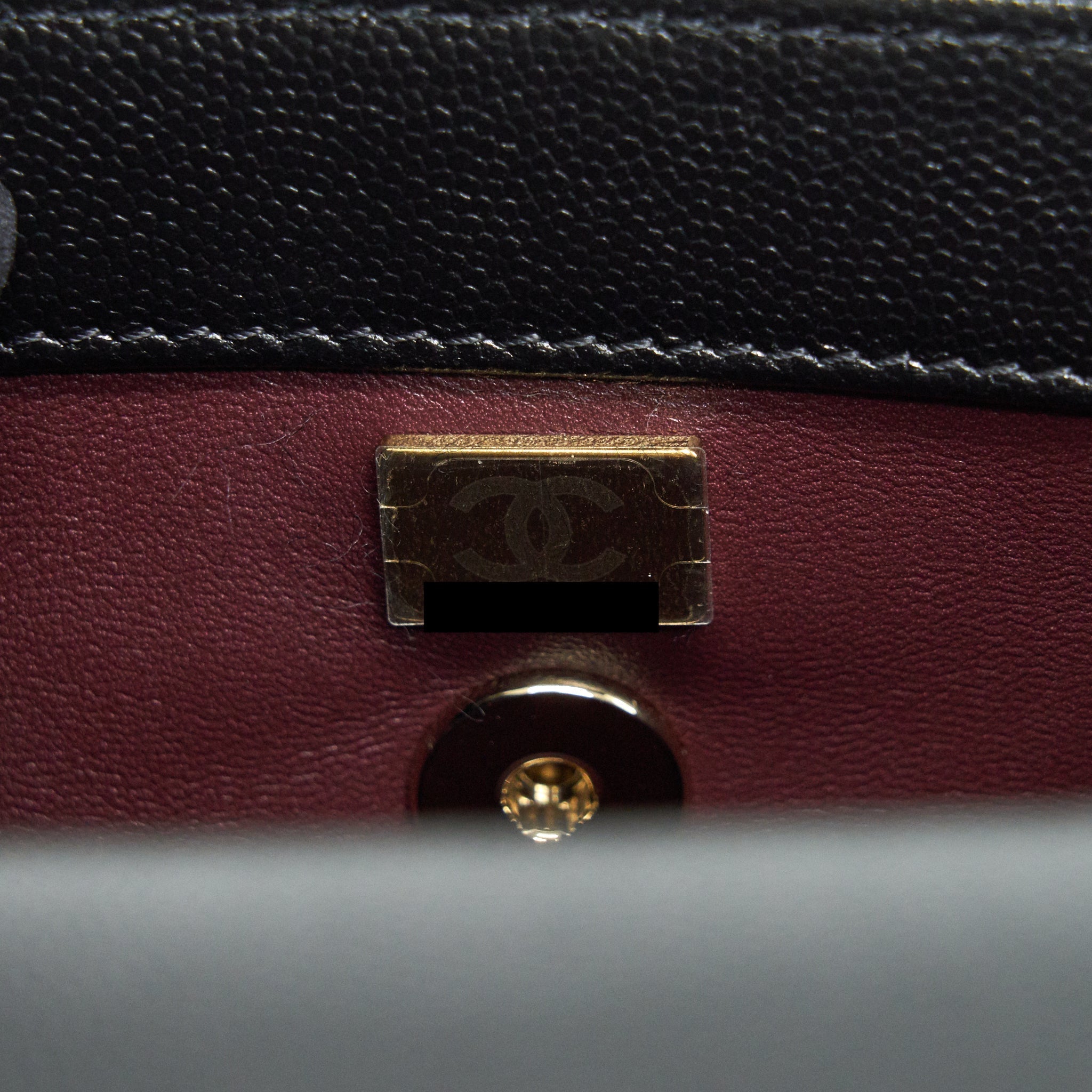 CHANEL 21K SMALL (OLD MINI) 24CM COCOHANDLE BLACK CAVIAR LGHW (MICROCHIP)