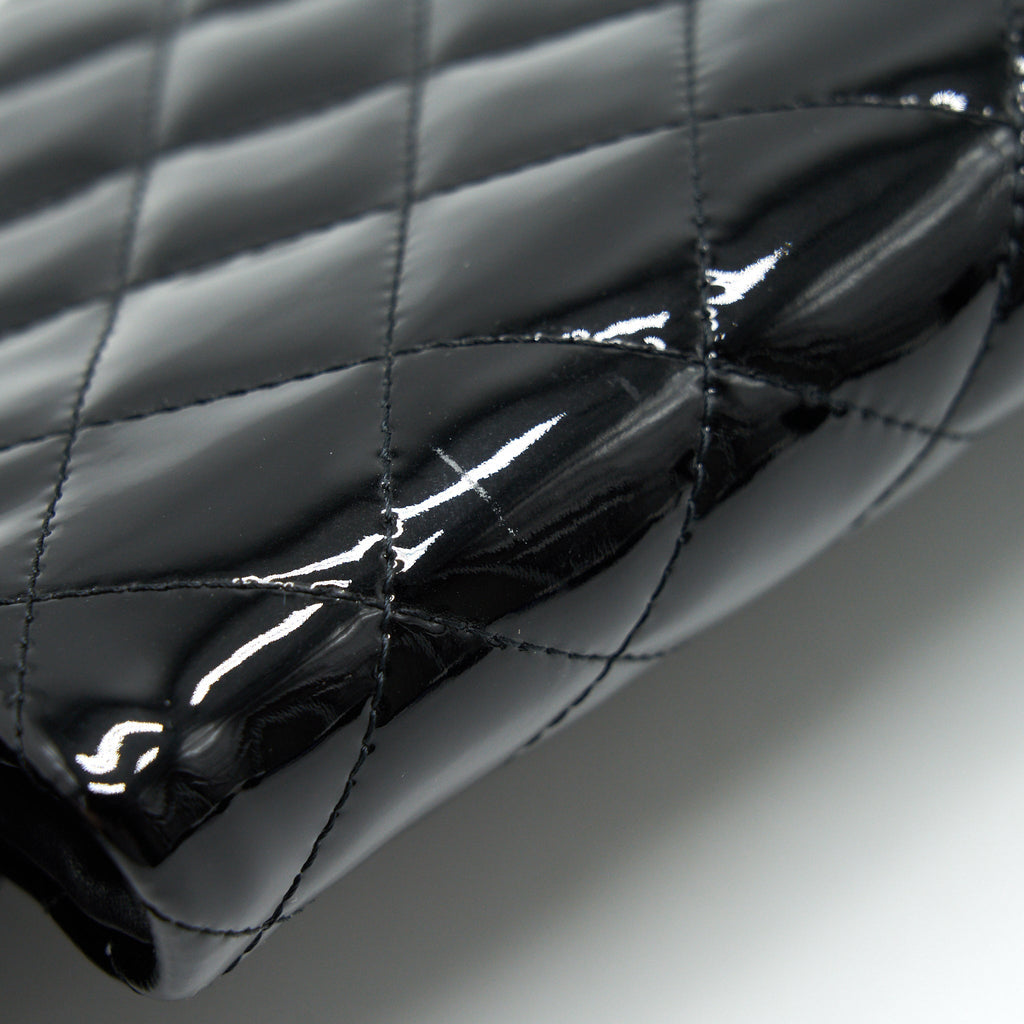 CHANEL FOLD OVER CLUTCH PATENT LEATHER BLACK SHW