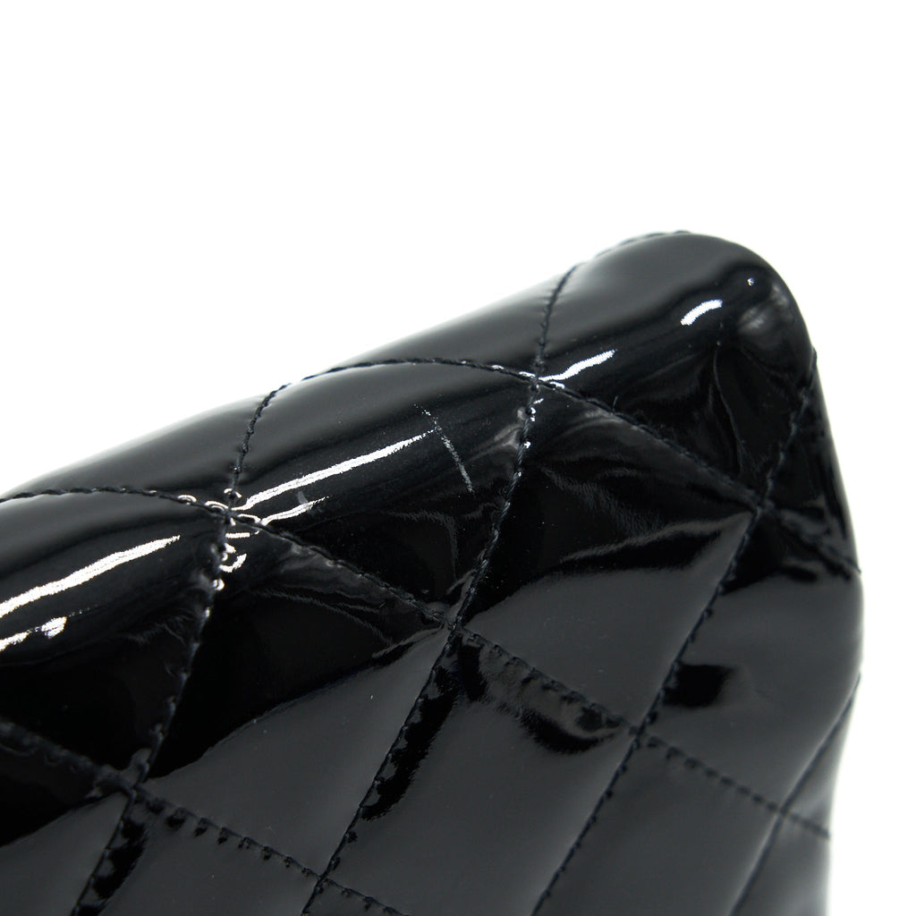 CHANEL FOLD OVER CLUTCH PATENT LEATHER BLACK SHW