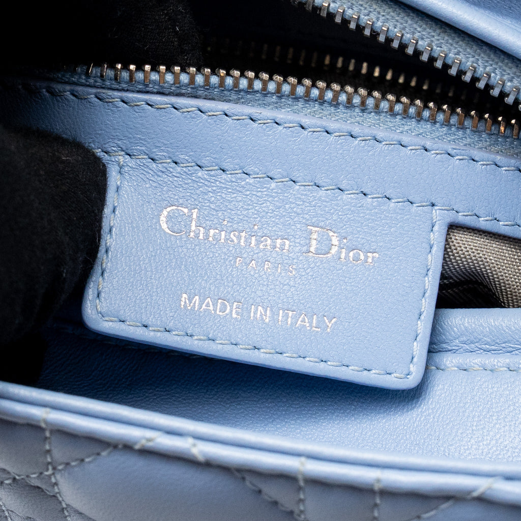 DIOR MEDIUM LADY DIOR LAMBSKIN LIGHT BLUE SHW