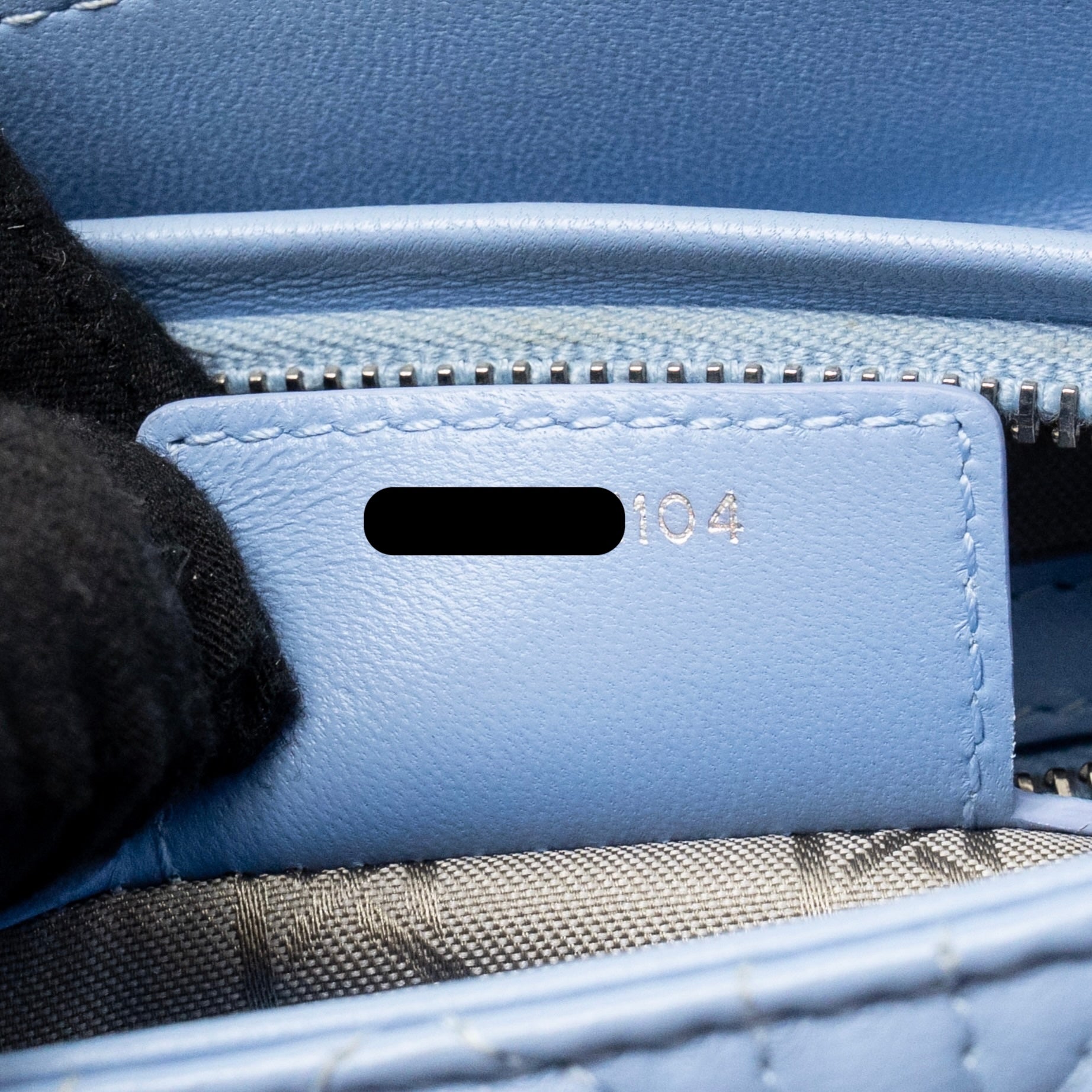 DIOR MEDIUM LADY DIOR LAMBSKIN LIGHT BLUE SHW